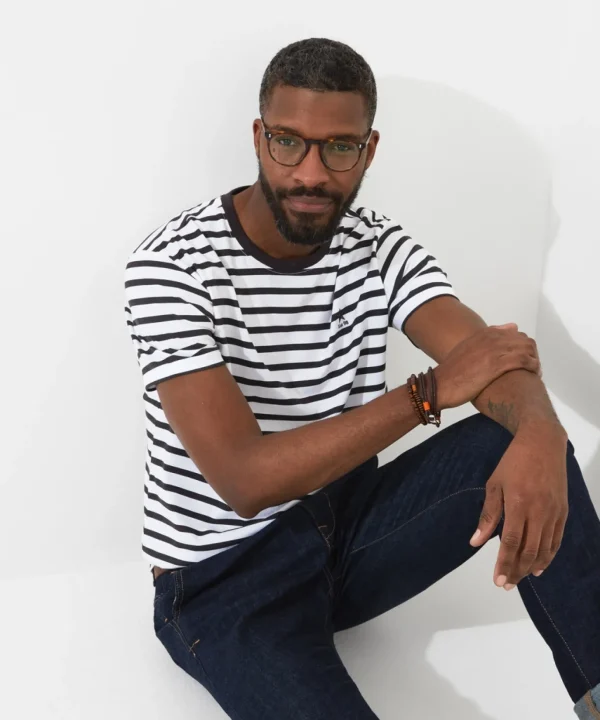 Shop Men's Collection | Plain Tops & T-Shirts | Layering Essentials | Tops & T-Shirts | Top Picks | Top Picks | Men，s | Men，s Joe Browns Beyond Basic Stripe Tee White/Charcoal