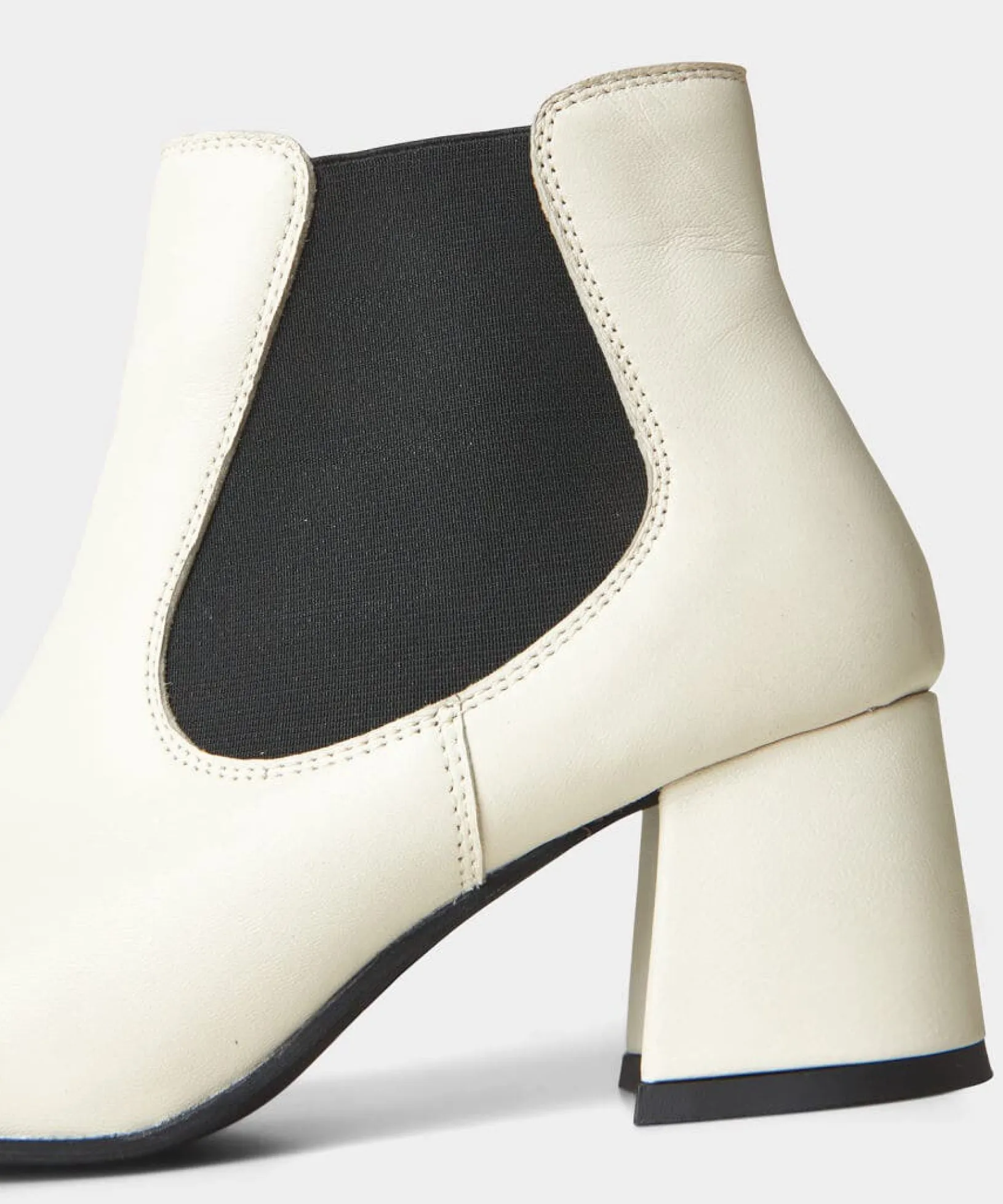 carefree_leather_chelsea__4.webp Sale Boots & Shoes | Women's Joe Browns Carefree Leather Chelsea Boots Winter White