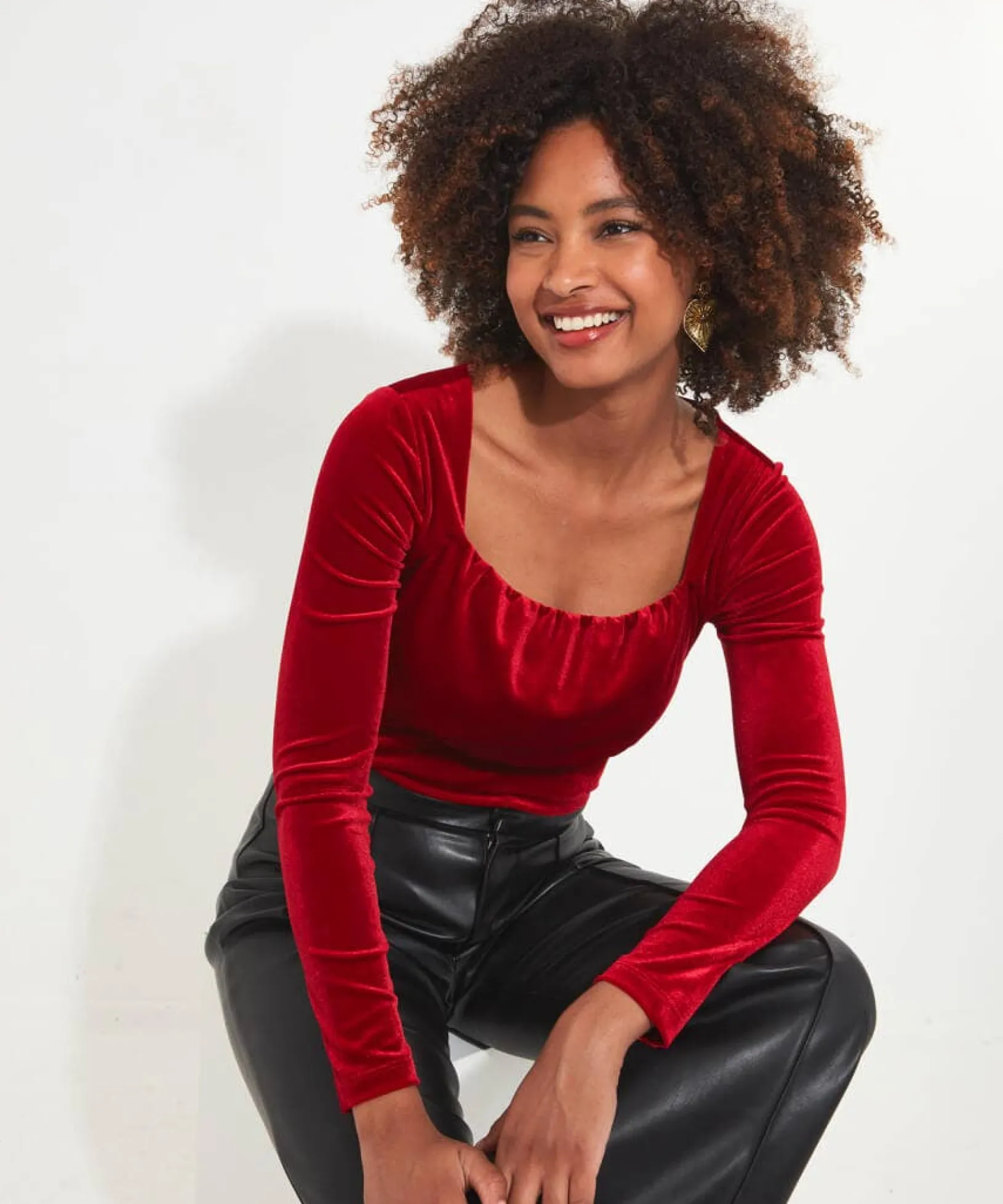 christa_velour_top_2.webp Shop Women's Collection | Occasion Outfits | Tops, Tunics & Blouses | Sale Tops, Tunics & Blouses | Top Picks | Top Picks | Women's | Women's Joe Browns Christa Velour Top Red