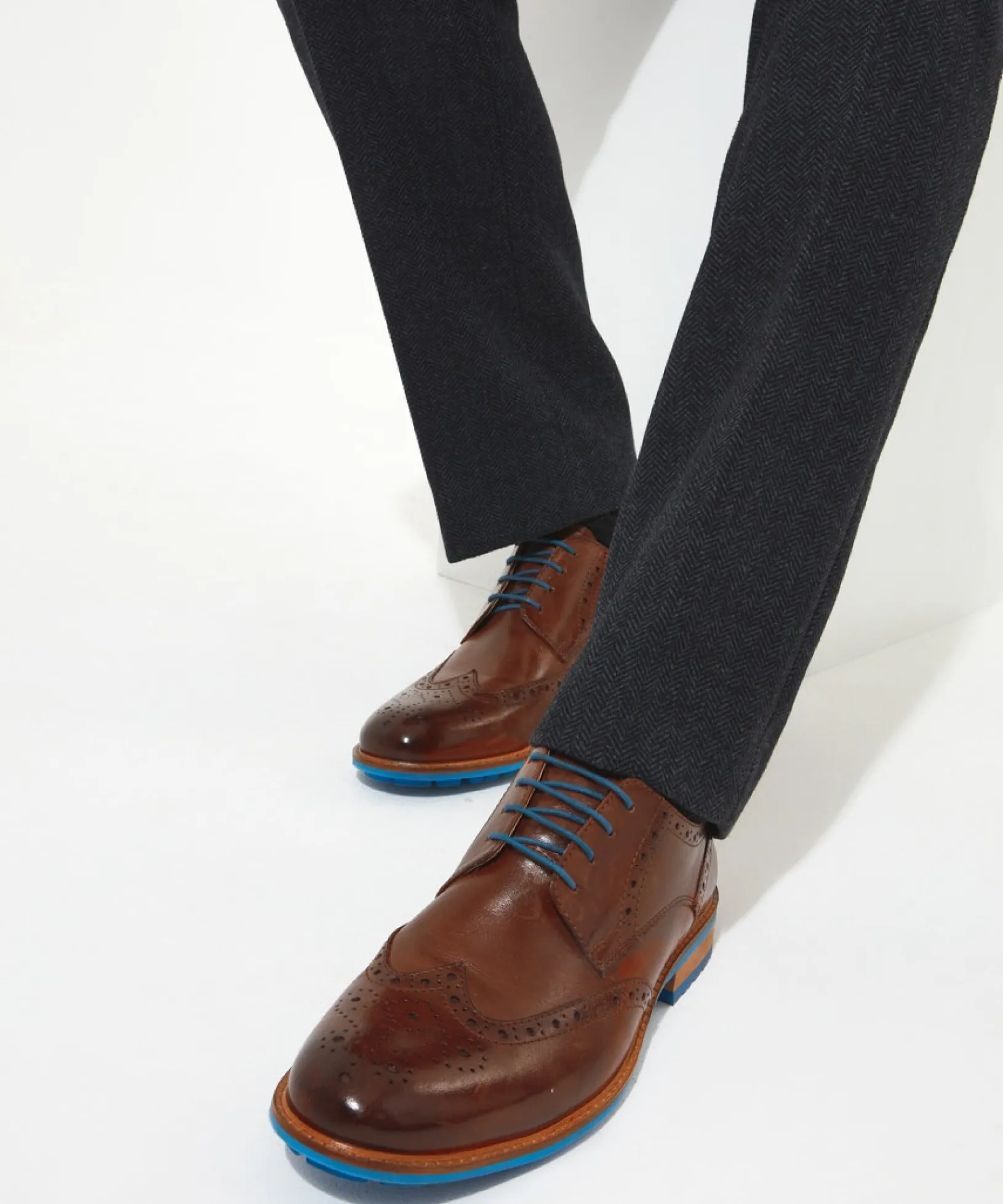 club_regent_leather_brogu_1.webp Brogues | Boots & Shoes | Top Picks | Men,s Joe Browns Club Regent Leather Brogues Tan