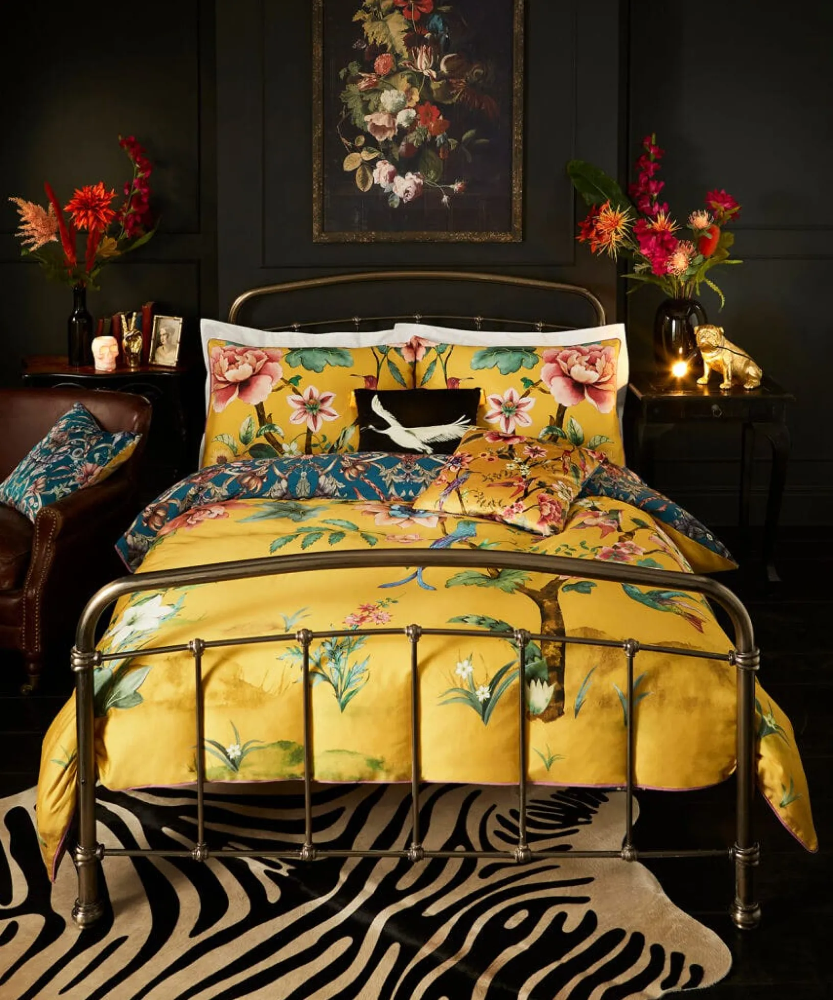 contemporary_chinoiserie__2.webp Bedroom | Rebel Residence | Floral Décor | Nature Décor | Animal Décor | Bedding | Home | Home | Home | Home | Home | Home Joe Browns Contemporary Chinoiserie Reversible Bed Set Chartreuse