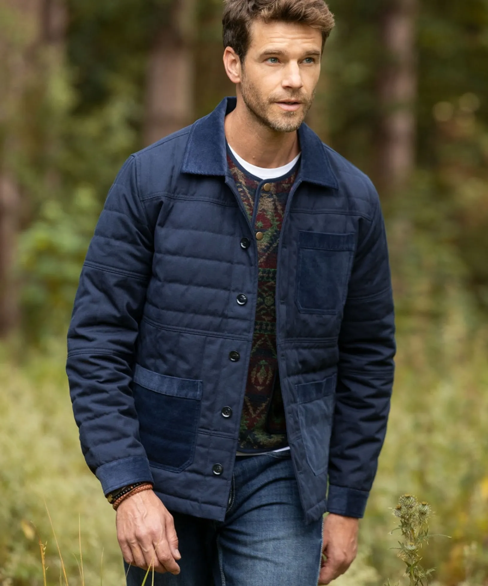cool_quilted_canvas_jacke_6.webp Shop Men's Collection | Layering Essentials | Men's Tailoring | Coats & Jackets | Sale Coats & Jacket | Top Picks | Men,s | Top Picks | Men,s | Men,s Joe Browns Cool Quilted Canvas Jacket Navy
