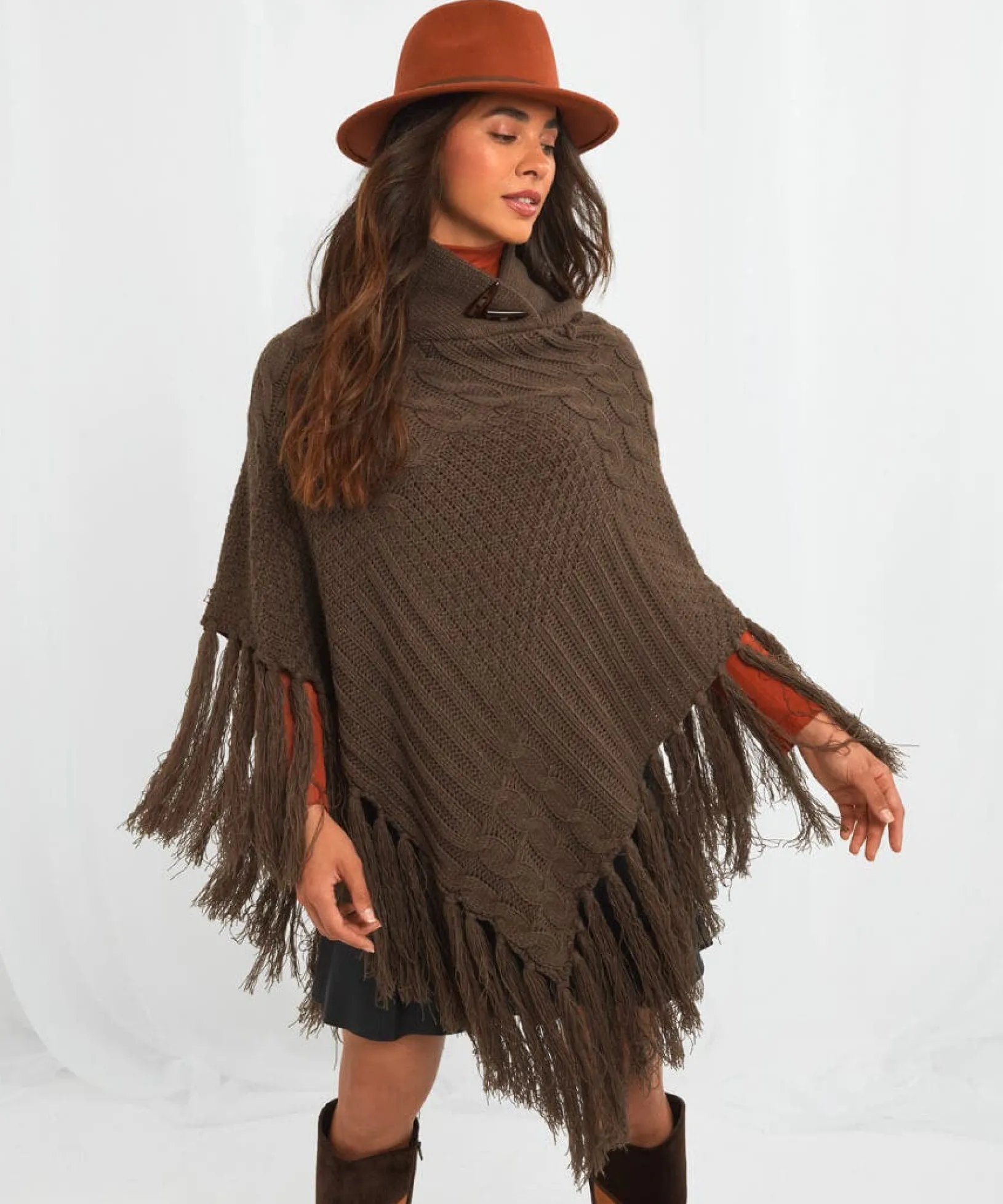 cosy_and_chic_chunky_ponc_1.webp Sale Accessories & Jewellery | Women's Joe Browns Cosy And Chic Chunky Poncho Chocolate