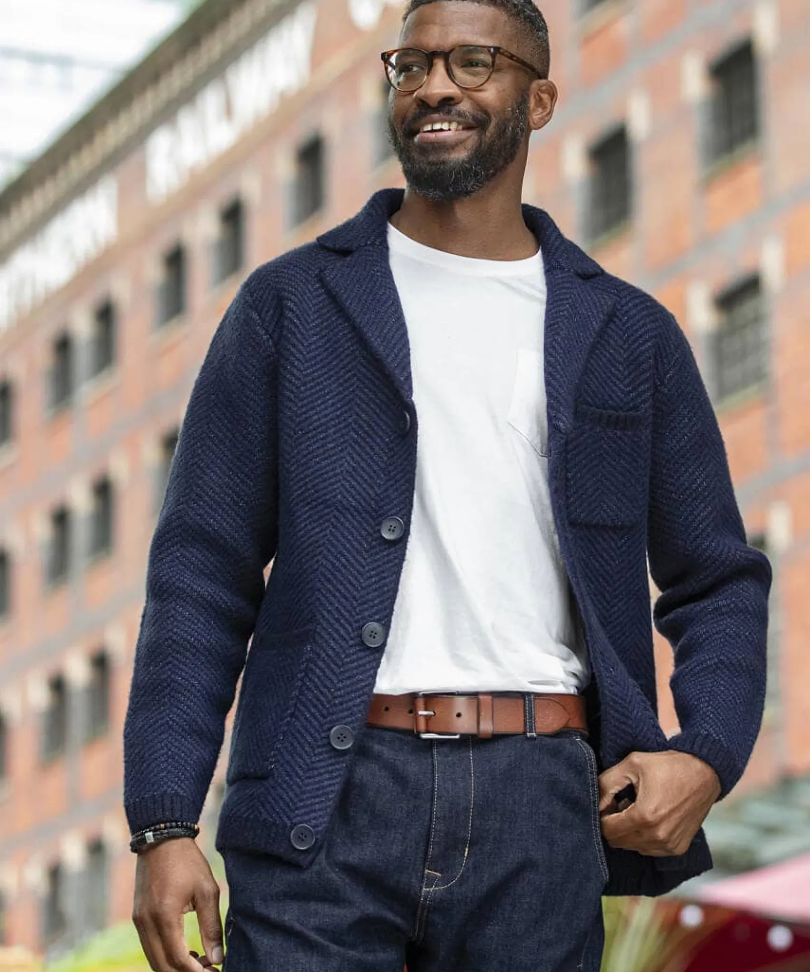 cut_above_cardigan_2.webp Shop Men's Collection | Knitwear & Jumpers | Top Picks | Men,s Joe Browns Cut Above Cardigan Navy