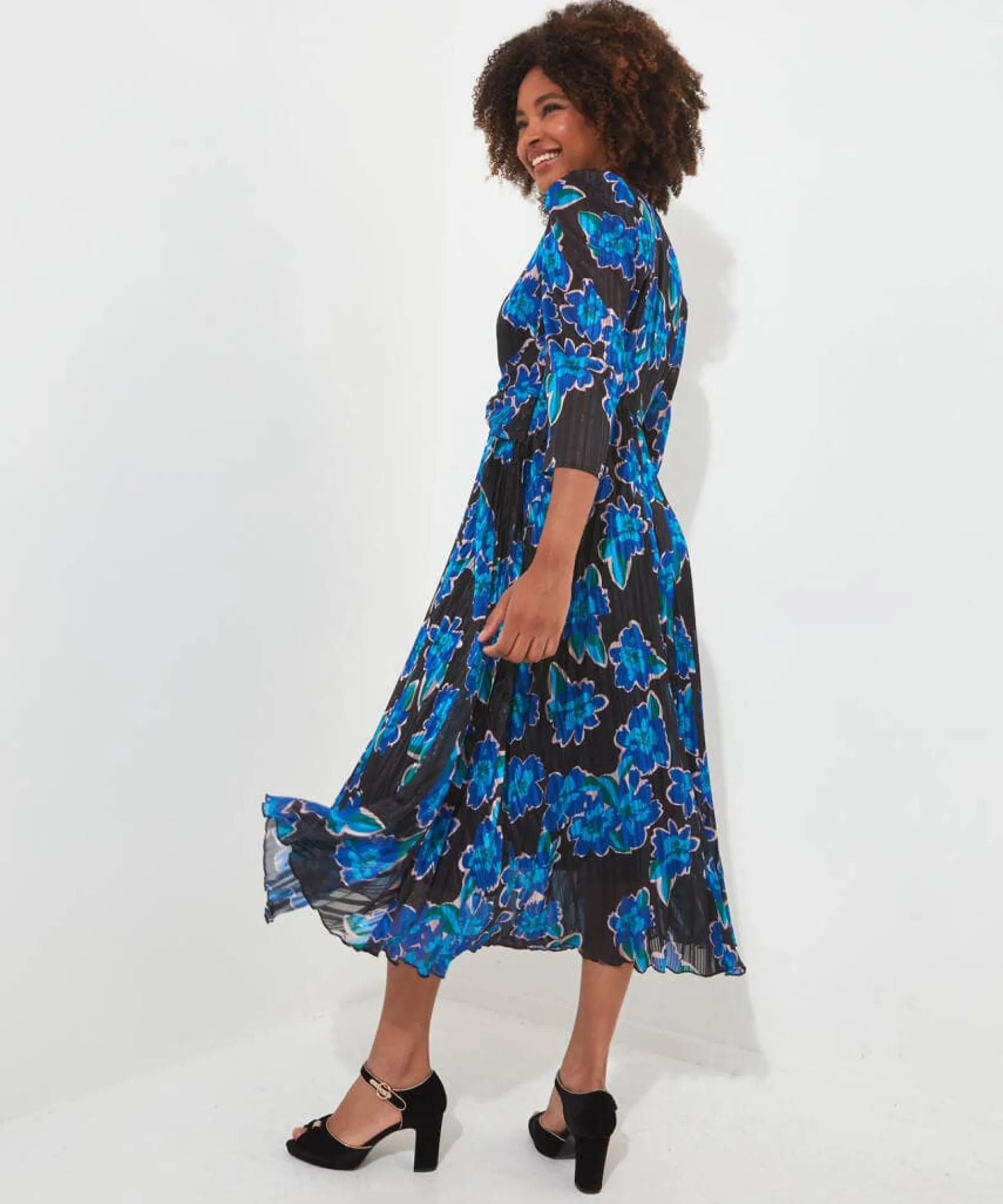 dare_to_be_different_dres_4.webp Shop Women's Collection | Vintage & Retro Dresses | Midi Dresses | Party Dresses | Dresses | Sale Dresses | Top Picks | Top Picks | Top Picks | Top Picks | Women's | Women's Joe Browns Dare To Be Different Dress Multi