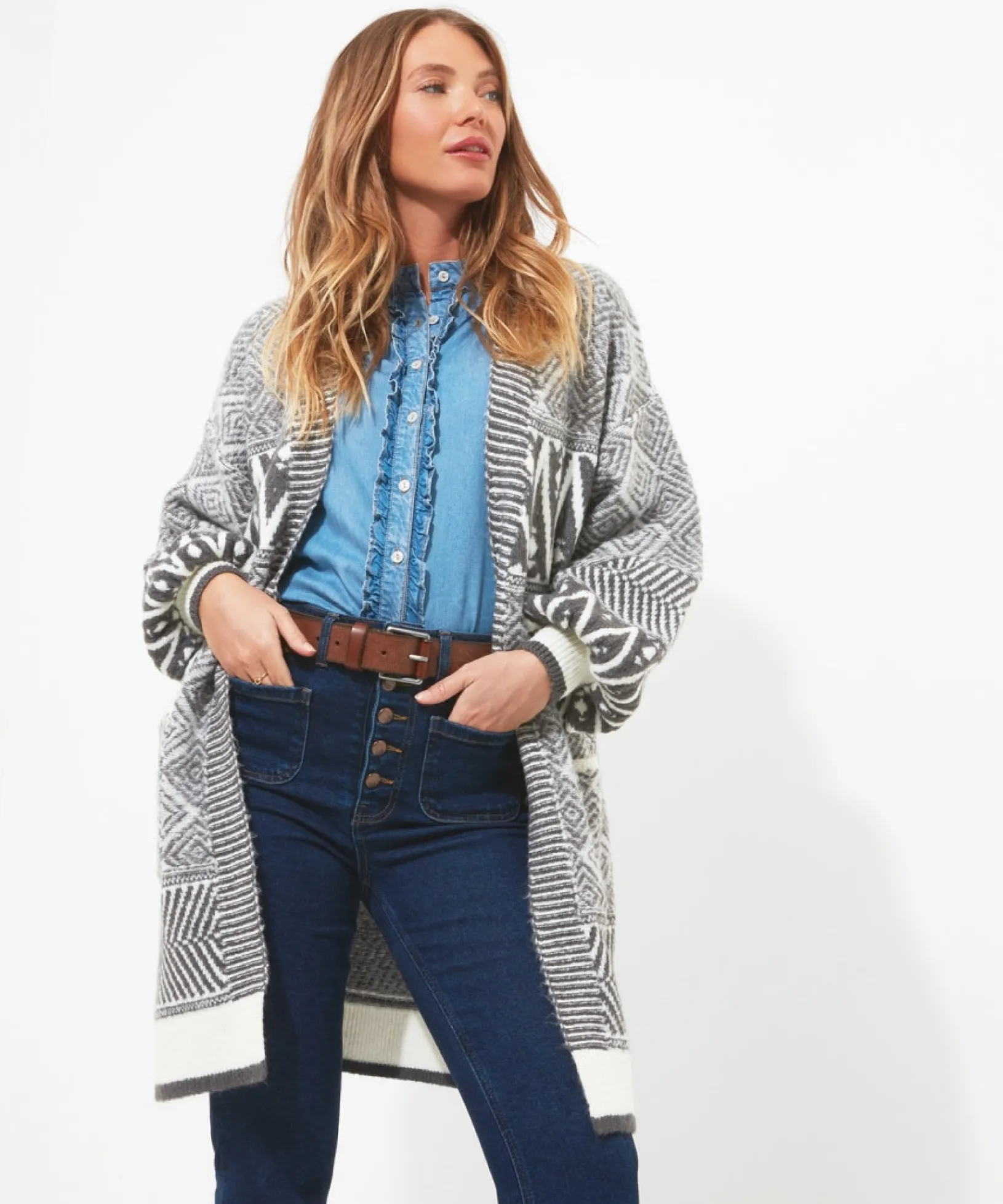 dazzling_geo_balloon_slee_0.webp Cardigans & Coatigans | Sale Knitwear & Jumpers | Top Picks | Women's Joe Browns Dazzling Geo Balloon Sleeve Cardigan Grey