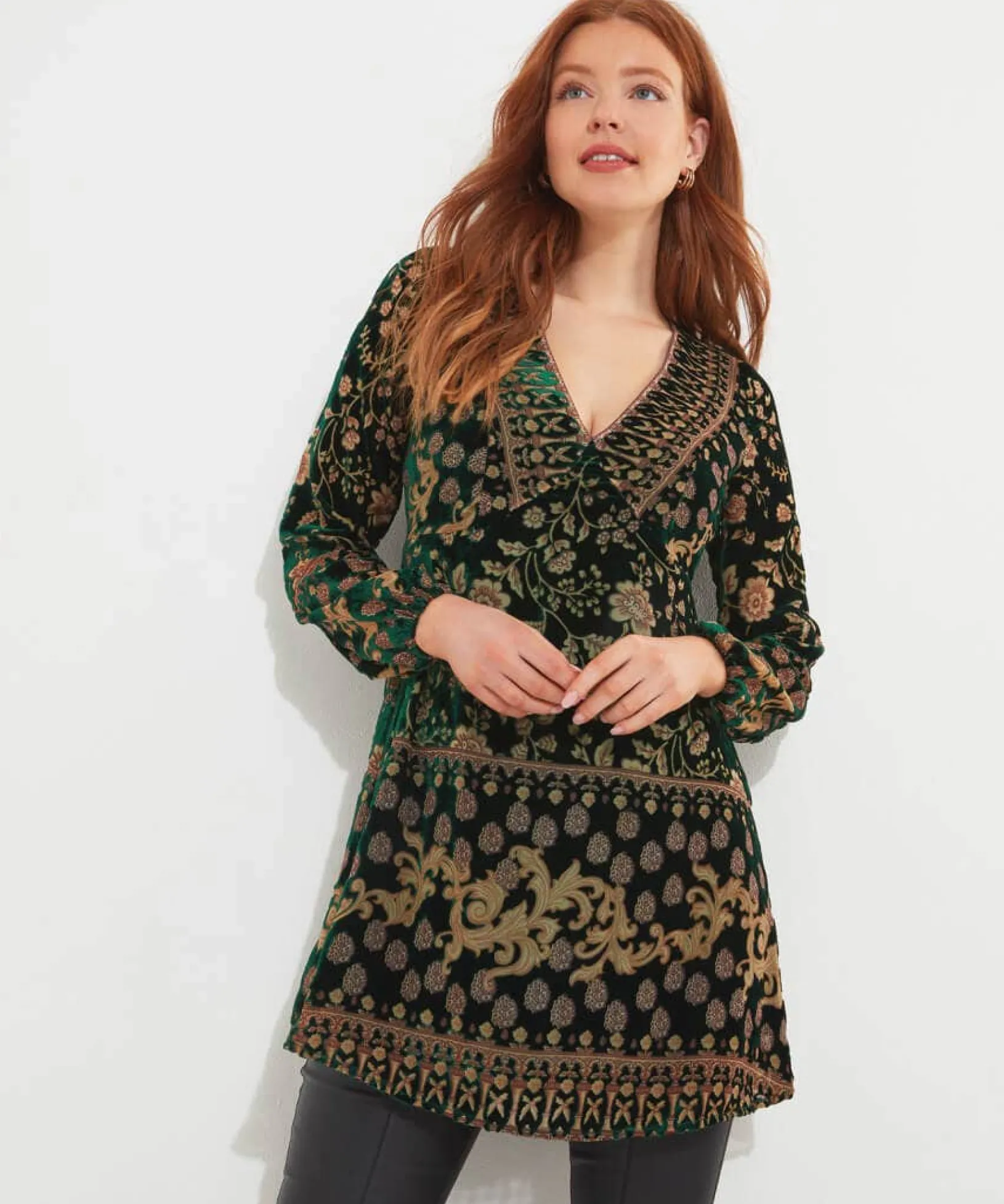 destiny_devore_tunic_3.webp Shop Women's Collection | Velvet & Devor茅 Dresses | Boho Dresses | Party Dresses | Occasion Outfits | Tops, Tunics & Blouses | Dresses | Sale Tops, Tunics & Blouses | Top Picks | Top Picks | Top Picks | Top Picks | Top Picks | Women's | Women's | Women's Joe Browns Destiny Devore Tunic Midnight