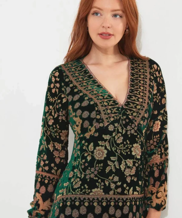 Shop Women's Collection | Velvet & Devor茅 Dresses | Boho Dresses | Party Dresses | Occasion Outfits | Tops, Tunics & Blouses | Dresses | Sale Tops, Tunics & Blouses | Top Picks | Top Picks | Top Picks | Top Picks | Top Picks | Women's | Women's | Women's Joe Browns Destiny Devore Tunic Midnight