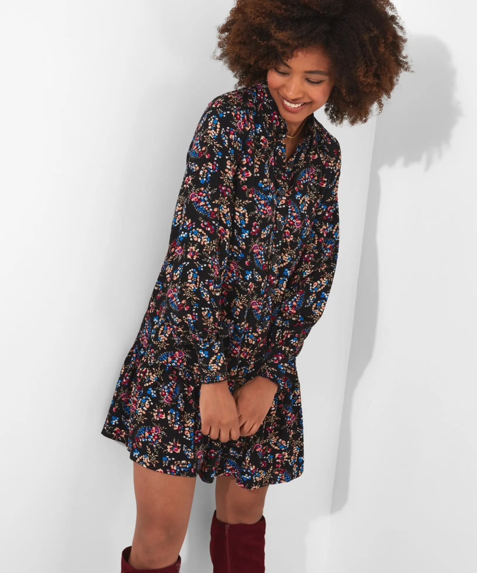 ditsy_daydream_tunic_dres_2.webp Shop Women's Collection | Tops, Tunics & Blouses | Sale Tops, Tunics & Blouses | Top Picks | Women's | Women's Joe Browns Ditsy Daydream Tunic Dress Multi