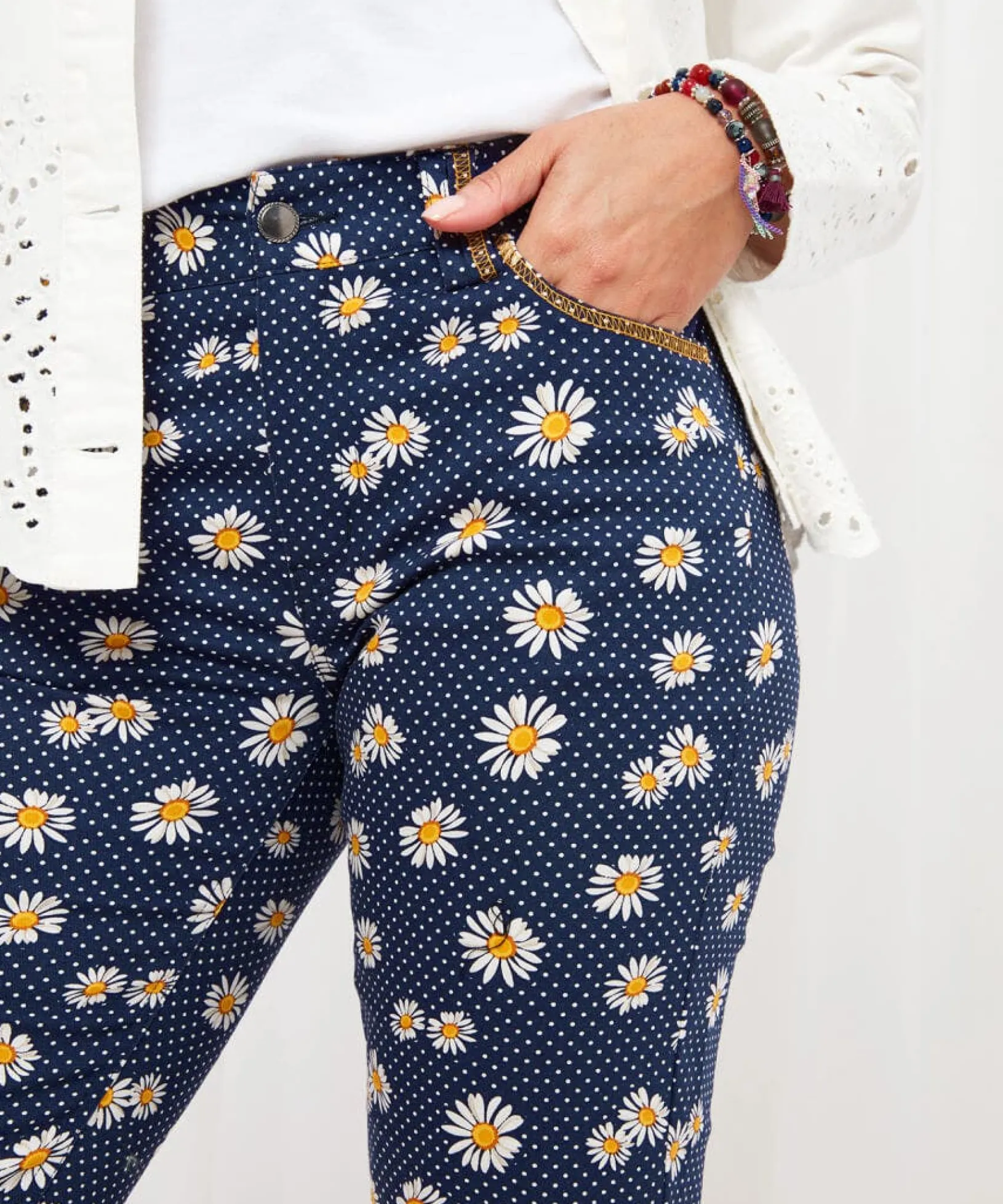 dots_and_daisies_crop_tro_4.webp Sale Jeans & Trousers | Women's Joe Browns Dots And Daisies Crop Trousers Blue