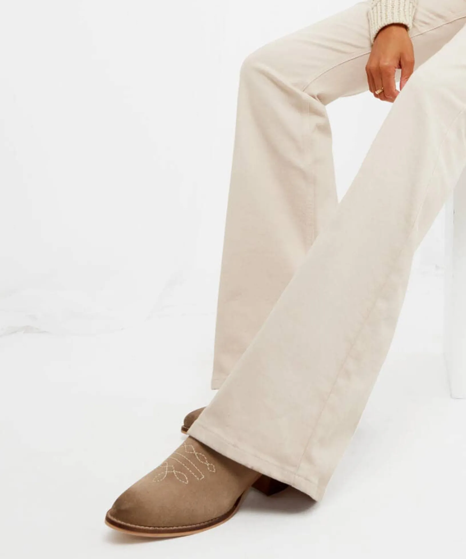 ecru_bootcut_jeans_4.webp Jeans & Trousers | Women's Joe Browns Bootcut Jeans Ecru