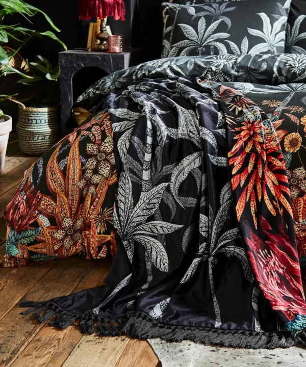 Living Room | Bedroom | Endless Sunsets | Floral Décor | Nature Décor | Cushions & Throws | Gifts | Home | Home | Home | Home | Home | Home | Women's Joe Browns Endless Sunsets Reversible Throw Multi