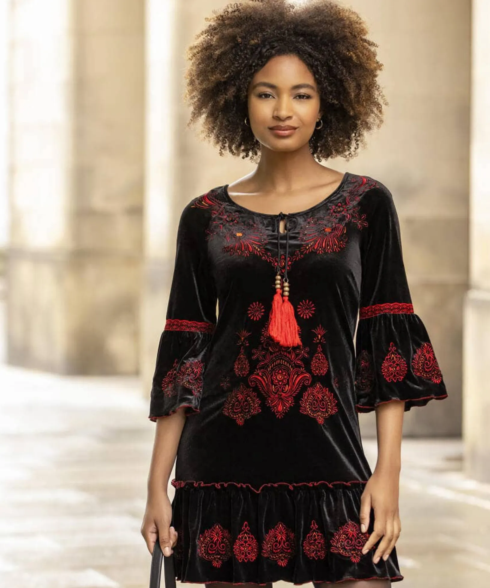 evie_embroidered_tunic_2.webp Shop Women's Collection | Velvet & Devor茅 Dresses | Boho Dresses | Party Dresses | Occasion Outfits | Tops, Tunics & Blouses | Dresses | Sale Tops, Tunics & Blouses | Top Picks | Top Picks | Top Picks | Top Picks | Top Picks | Women's | Women's | Women's Joe Browns Evie Embroidered Tunic Black