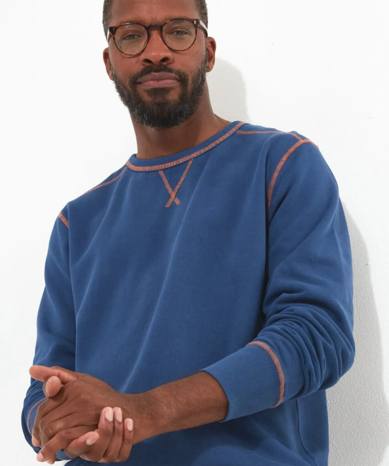 exceptional_everday_crew_0.webp Shop Men's Collection | Hoodies & Sweatshirts | Knitwear & Jumpers | Tops & T-Shirts | Sale Tops & T-Shirts | Top Picks | Men,s | Men,s | Men,s | Men,s Joe Browns Exceptional Everday Crew Navy