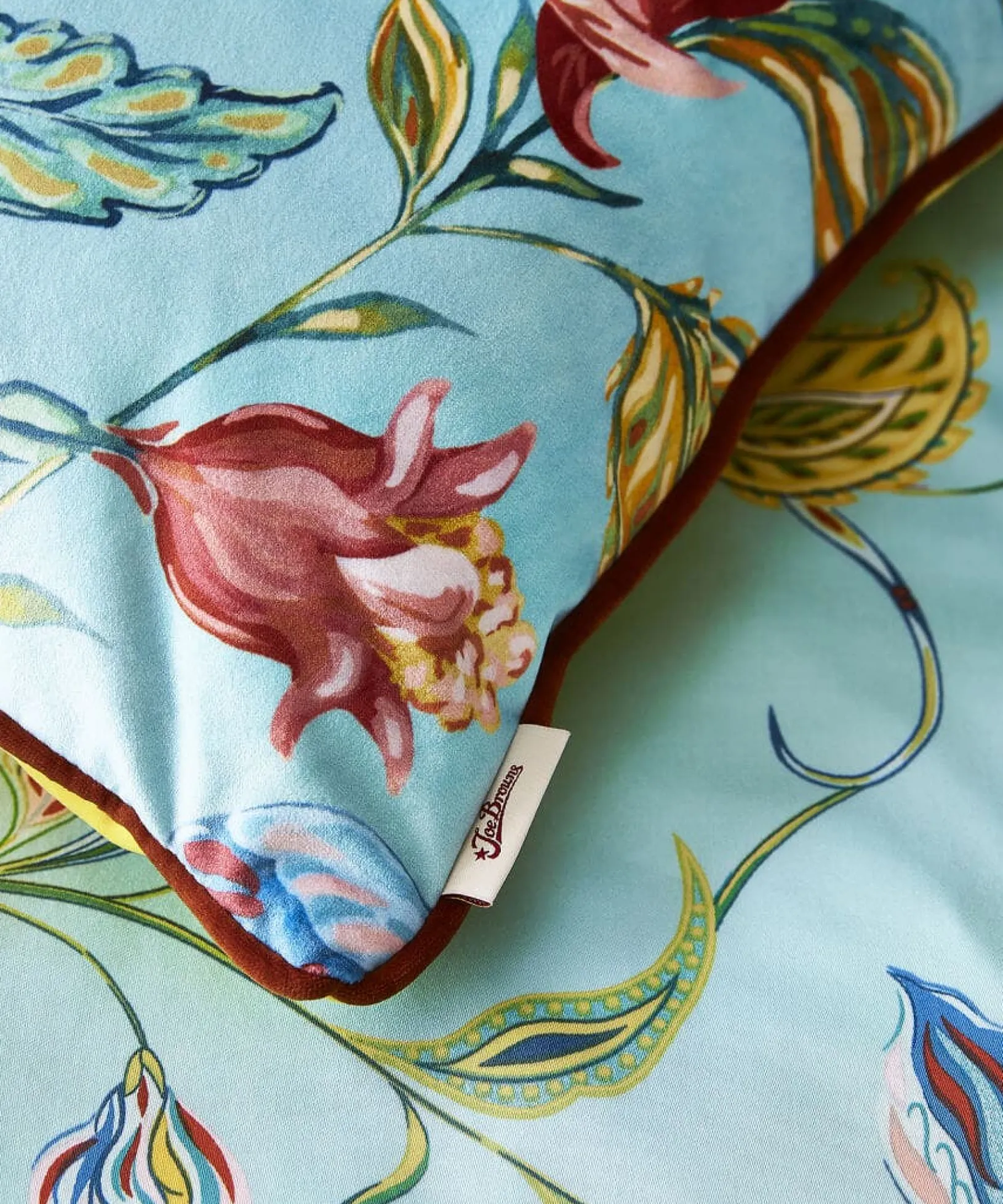 fantastic_floral_reversib_4.webp Bedroom | Floral Décor | Nature Décor | Home | Home | Home Joe Browns Fantastic Floral Reversible Cushion Multi
