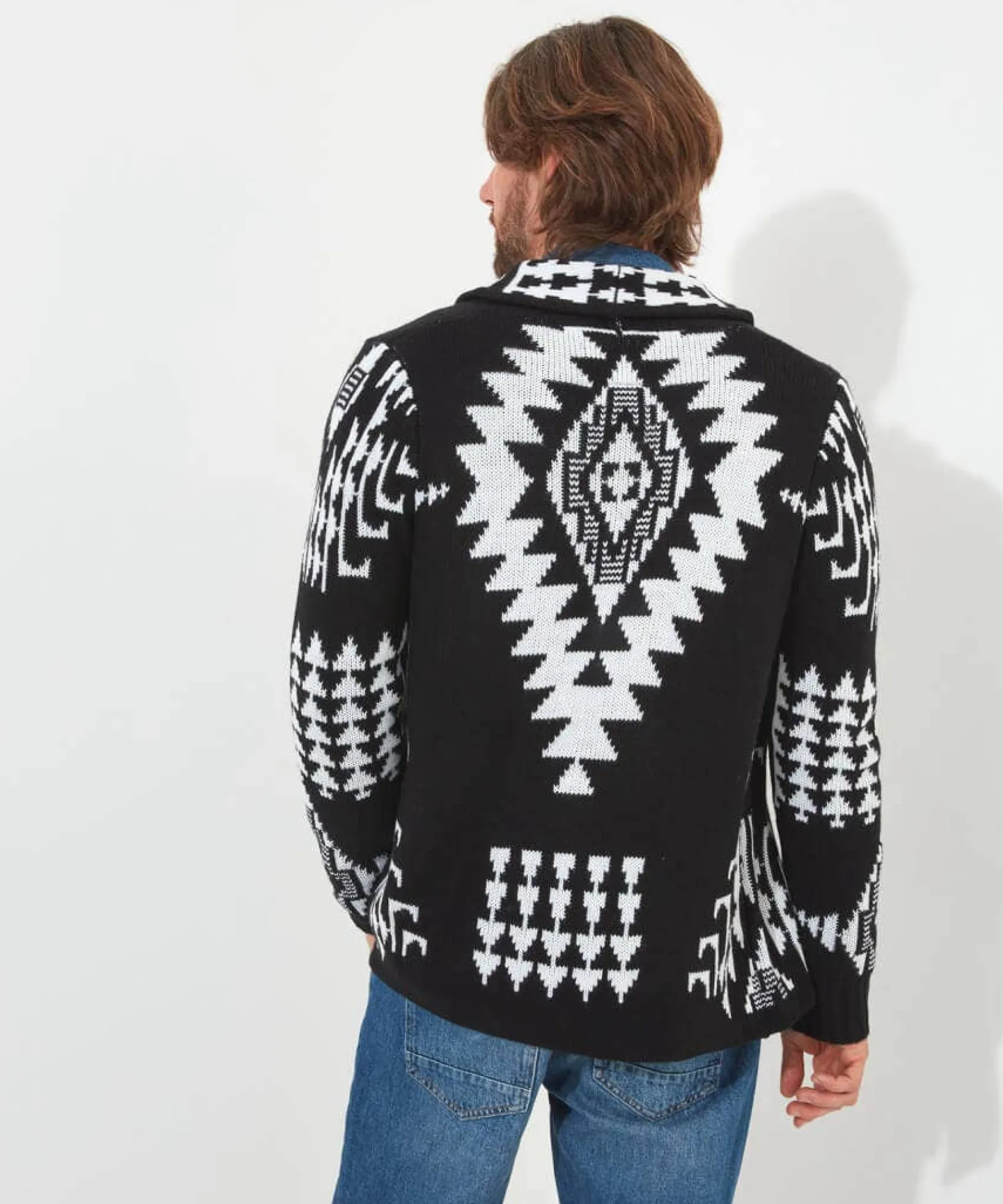 feeling_wild_cardigan_4.webp Shop Men's Collection | Knitwear & Jumpers | Gifts | Sale Knitwear & Jumpers | Top Picks | Men,s | Men,s | Men,s Joe Browns Feeling Wild Cardigan Black