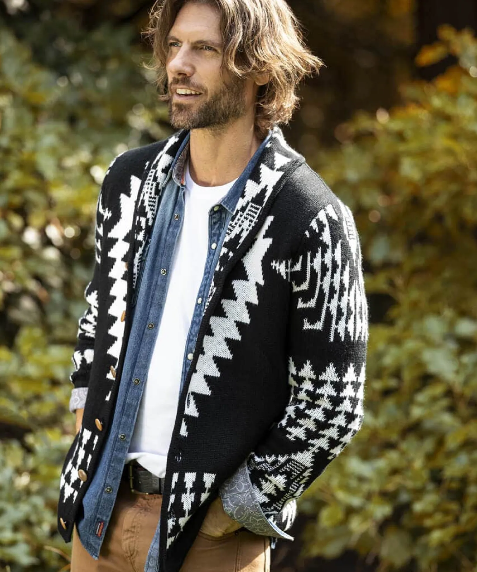 feeling_wild_cardigan_6.webp Shop Men's Collection | Knitwear & Jumpers | Gifts | Sale Knitwear & Jumpers | Top Picks | Men,s | Men,s | Men,s Joe Browns Feeling Wild Cardigan Black