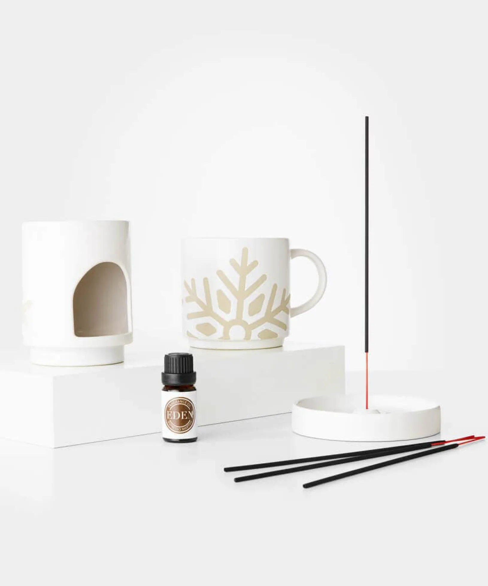 fireside_earthenware_gift_0.webp Gifts | Sale Gifts | Women's | Women's Joe Browns Fireside Earthenware Gift Set Cream / Green