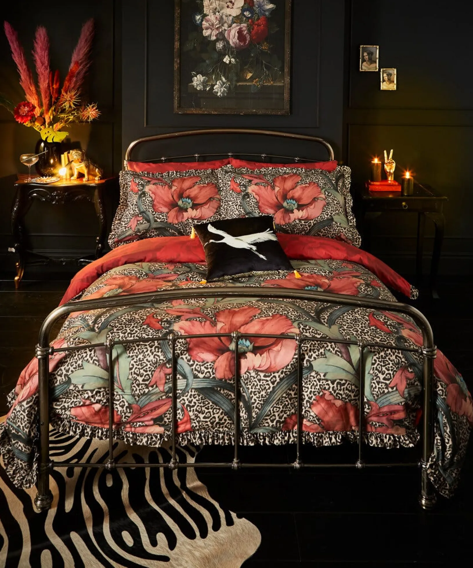 funky_floral_leopard_reve_2.webp Bedroom | Rebel Residence | Floral Décor | Nature Décor | Bedding | Sale Bedding | Home | Home | Home | Home | Home | Home Joe Browns Funky Floral Leopard Reversible Bed Set Multi