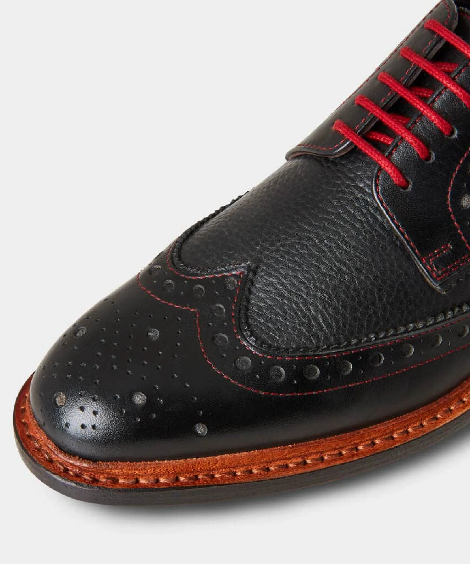 hand_lasted_leather_brogu_3.webp Brogues | Gifts | Boots & Shoes | Top Picks | Men,s | Men,s Joe Browns Hand Lasted Leather Brogues Black