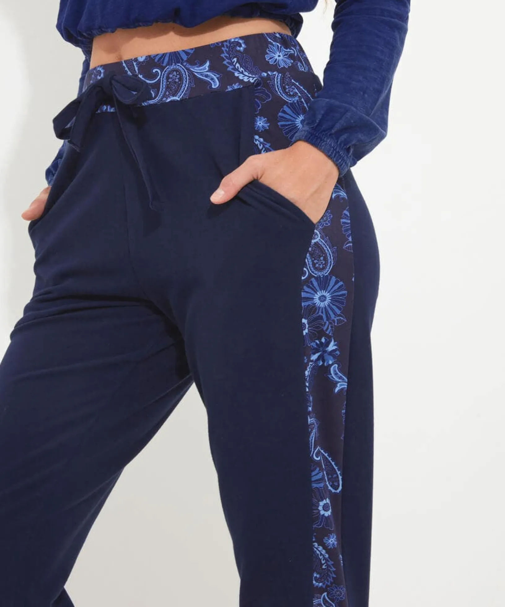 joyful_jog_pants_5.webp Pyjamas & Loungewear | Jeans & Trousers | Sale Pyjamas & Loungewear | Sale Jeans & Trousers | Women's | Women's | Women's | Women's Joe Browns Joyful Jog Pants Blue
