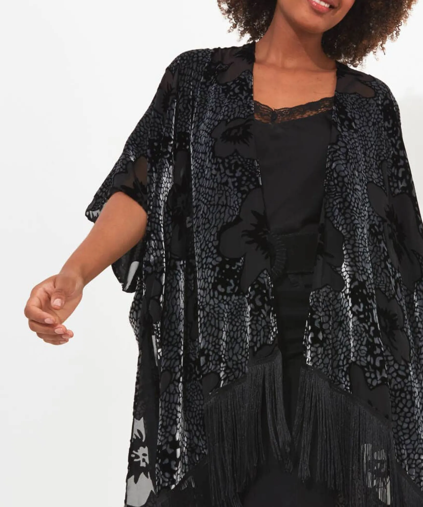 lara_burn_out_tassel_kimo_5.webp Occasion Outfits | Gifts | Cardigans & Coatigans | Accessories & Jewellery | Sale Accessories & Jewellery | Top Picks | Women's | Top Picks | Women's | Women's Joe Browns Lara Burn Out Tassel Kimono Silver/Black