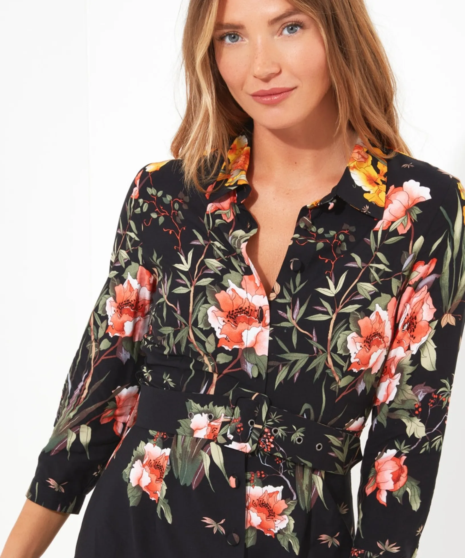 louisa_border_print_dress_4.webp Shop Women's Collection | Vintage & Retro Dresses | Midi Dresses | Party Dresses | Dresses | Sale Dresses | Top Picks | Top Picks | Top Picks | Top Picks | Women's | Women's Joe Browns Louisa Border Print Dress Black