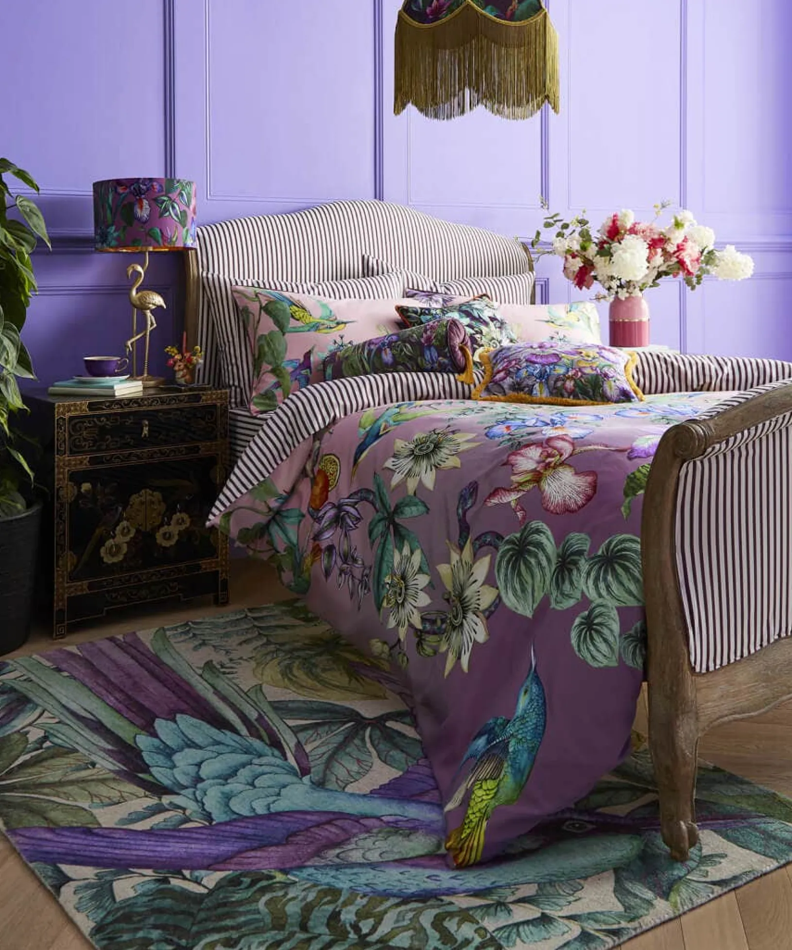 marvellous_mirrored_bird__2.webp Bedroom | Floral Décor | Nature Décor | Bedding | Home | Home | Home | Home Joe Browns Marvellous Mirrored Bird Reversible Bed Set Multi