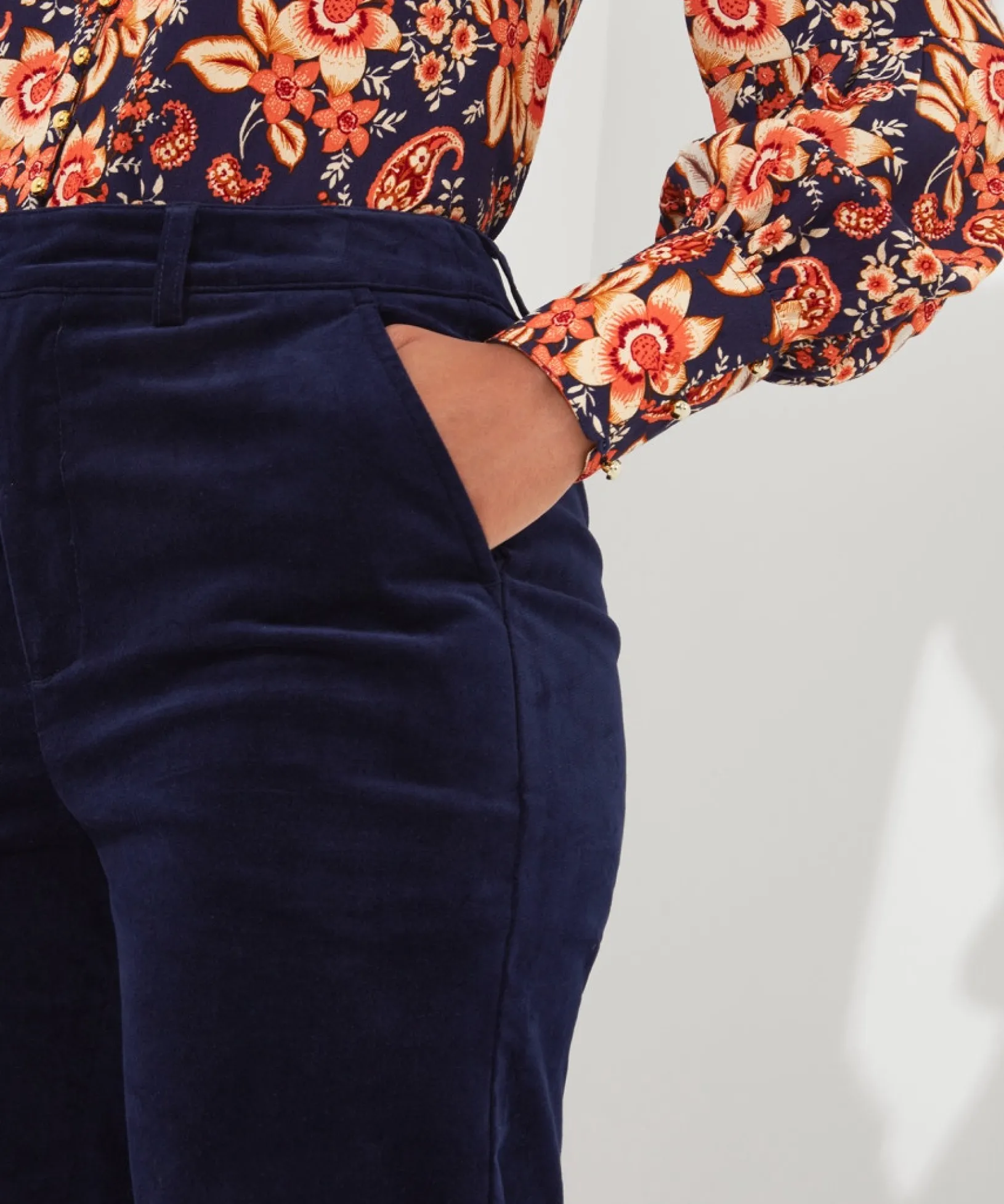 marvellous_moleskin_trous_4.webp Shop Women's Collection | Jeans & Trousers | Top Picks | Women's Joe Browns Marvellous Moleskin Trousers Midnight