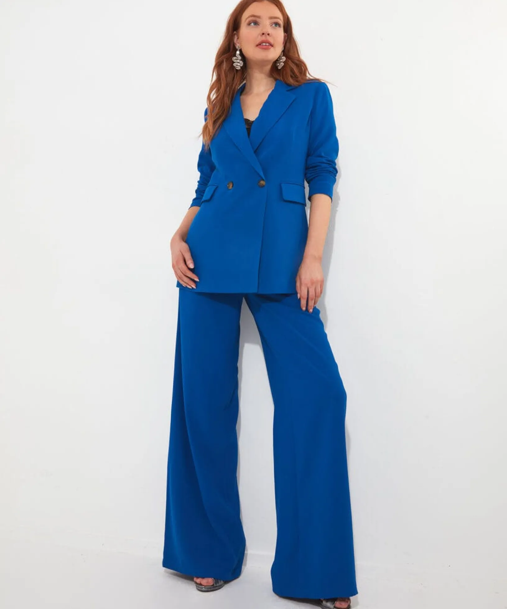 must_have_statement_blaze_3.webp Shop Women's Collection | Occasion Outfits | Blazers | Coats & Jackets | Shop Blazers | Sale Coats & Jacket | Top Picks | Top Picks | Women's | Women's | Women's | Women's Joe Browns Must Have Statement Blazer Cobalt