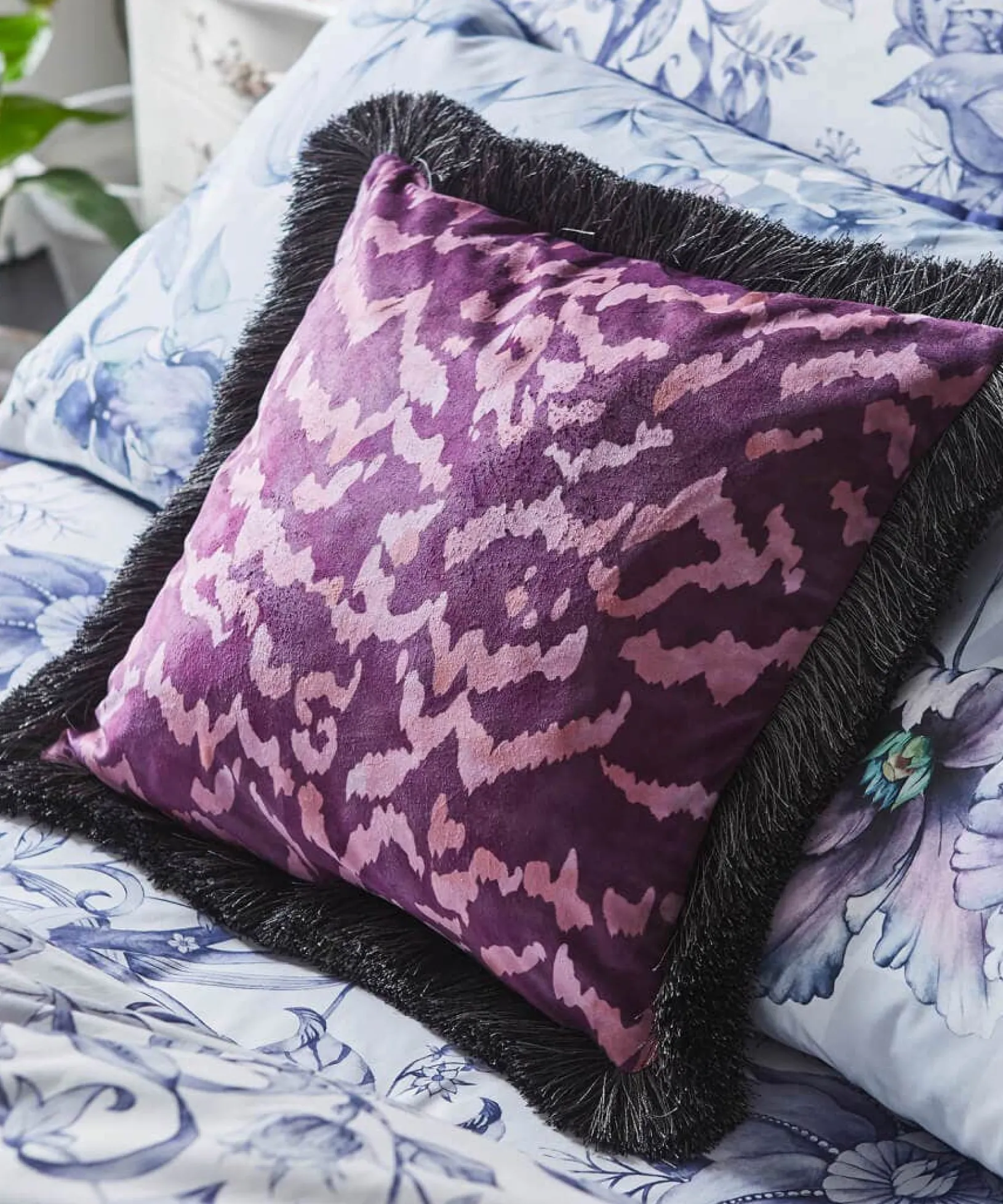 nostalgic_nouveau_floral__3.webp Living Room | Bedroom | Nouveau Reflections | Floral Décor | Nature Décor | Cushions & Throws | Sale Cushions & Throws | Home | Home | Home | Home | Home | Home | Home Joe Browns Nostalgic Nouveau Floral Reversible Cushion Multi
