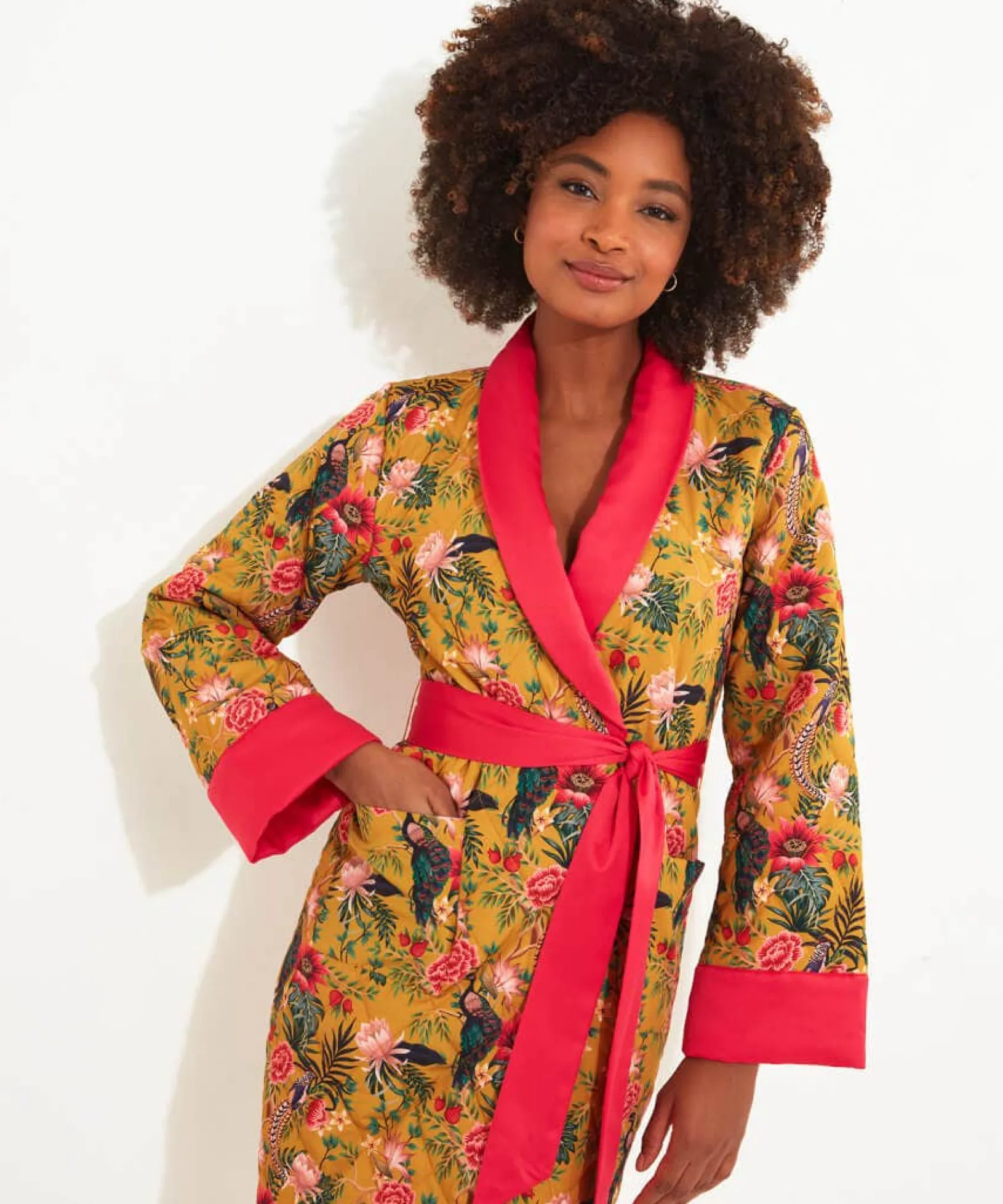 peacock_print_dressing_go_2.webp Pyjamas & Loungewear | Gifts | Sale Pyjamas & Loungewear | Women's | Women's | Women's Joe Browns Peacock Print Dressing Gown Gold