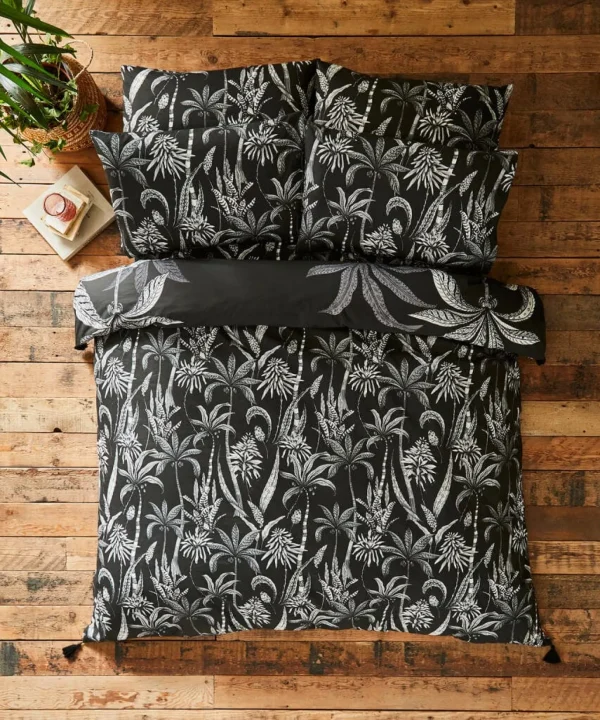 Bedroom | Endless Sunsets | Floral Décor | Nature Décor | Bedding | Sale Bedding | Home | Home | Home | Home | Home | Home Joe Browns Perfect Palms Reversible Bed Set Black