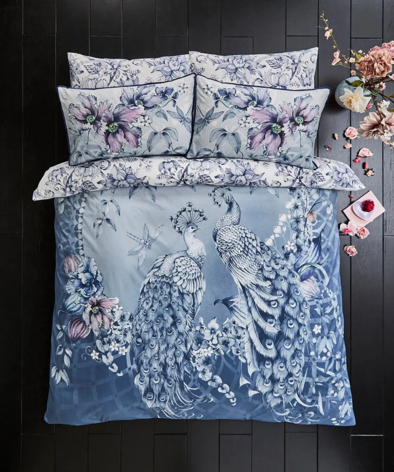 poised_peacocks_reversibl_0.webp Bedroom | Nouveau Reflections | Floral Décor | Nature Décor | Animal Décor | Bedding | Home | Home | Home | Home | Home | Home Joe Browns Poised Peacocks Reversible Bed Set Blue