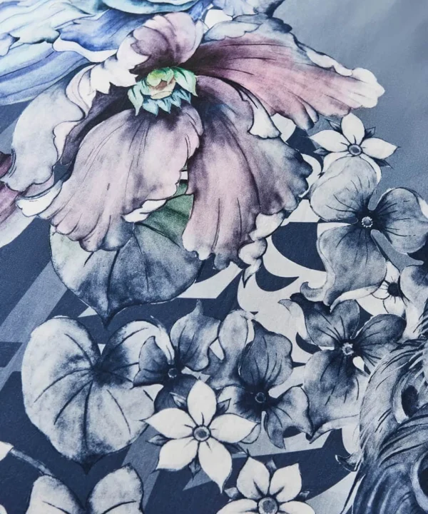 Bedroom | Nouveau Reflections | Floral Décor | Nature Décor | Animal Décor | Bedding | Home | Home | Home | Home | Home | Home Joe Browns Poised Peacocks Reversible Bed Set Blue
