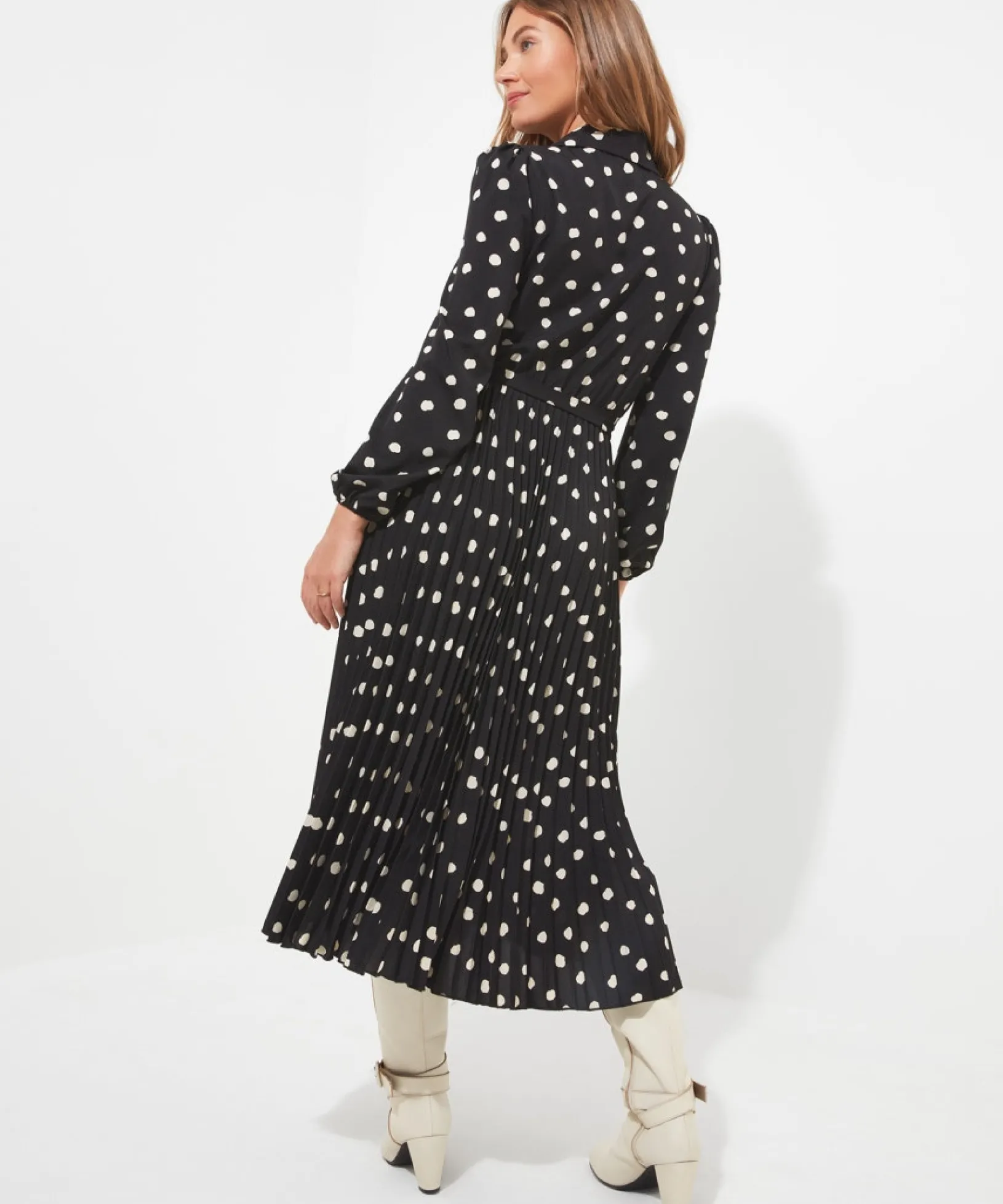 polly_spot_pleat_dress_4.webp Shop Women's Collection | Vintage & Retro Dresses | Maxi Dresses | Party Dresses | Dresses | Sale Dresses | Top Picks | Top Picks | Top Picks | Top Picks | Women's | Women's Joe Browns Polly Spot Pleat Dress Black