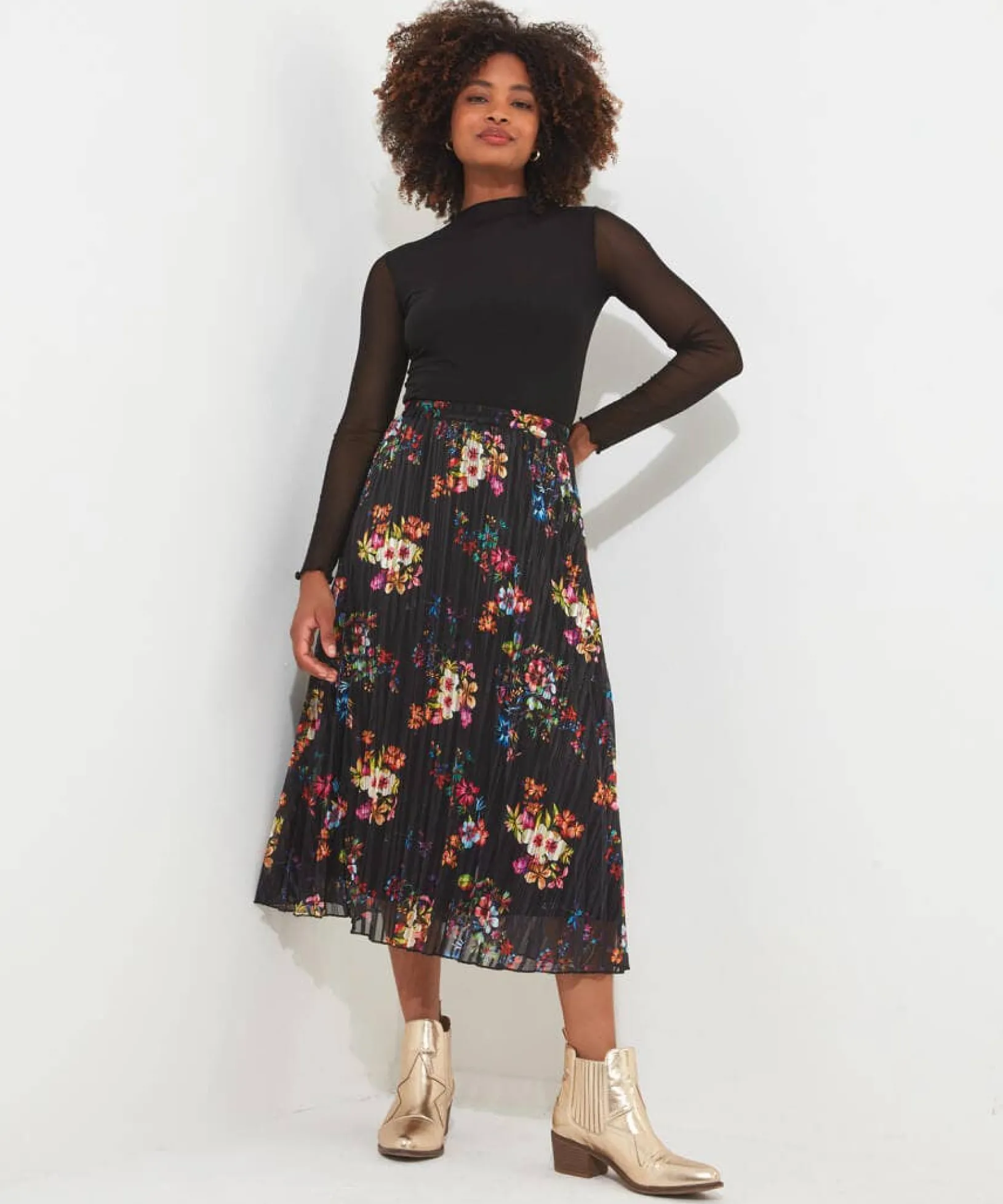 pop_of_colour_pleated_ski_5.webp Occasion Outfits | Skirts | Sale Skirts | Top Picks | Women's | Women's Joe Browns Pop Of Colour Pleated Skirt Black