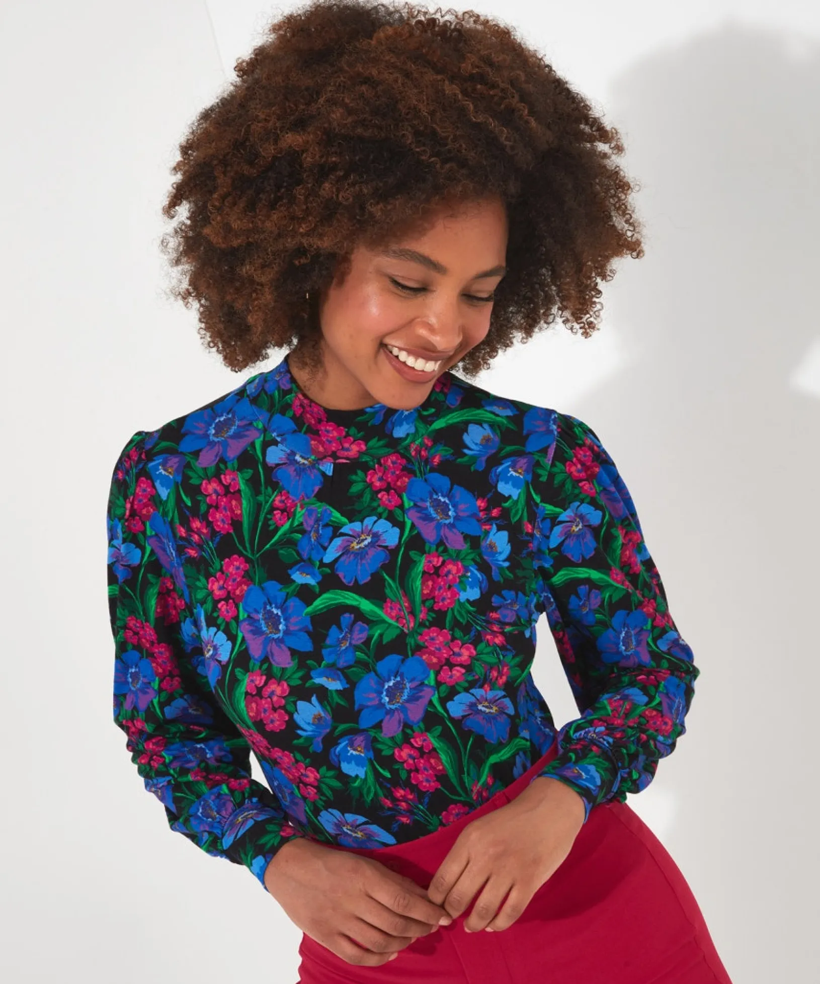 radiant_floral_print_top_4.webp Shop Women's Collection | Tops, Tunics & Blouses | Sale Tops, Tunics & Blouses | Top Picks | Women's | Women's Joe Browns Radiant Floral Print Top Multi