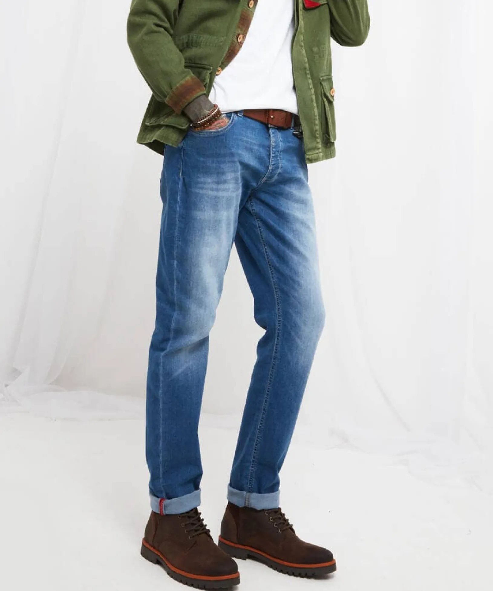 sensational_slim_jeans_2-3.webp Shop Men's Collection | Slim Fit Jeans | Jeans & Trousers | Denim Styles | Top Picks | Top Picks | Men,s | Men,s Joe Browns Sensational Slim Jeans Summer Blue