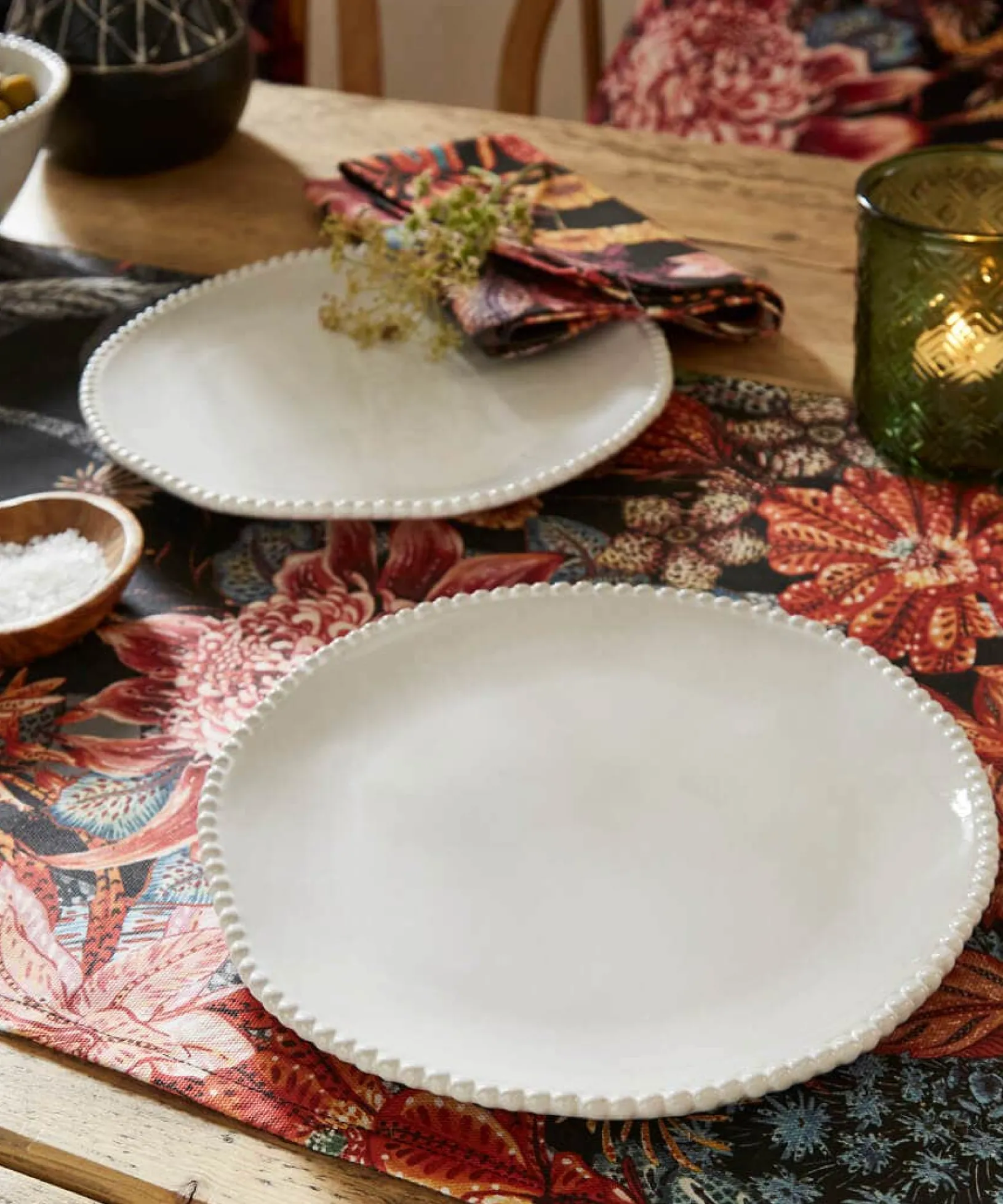 set_of__organic_beaded_si_0.webp Kitchen | Home Accessories | Home | Home Joe Browns Set of 4 Organic Beaded Side Plates White