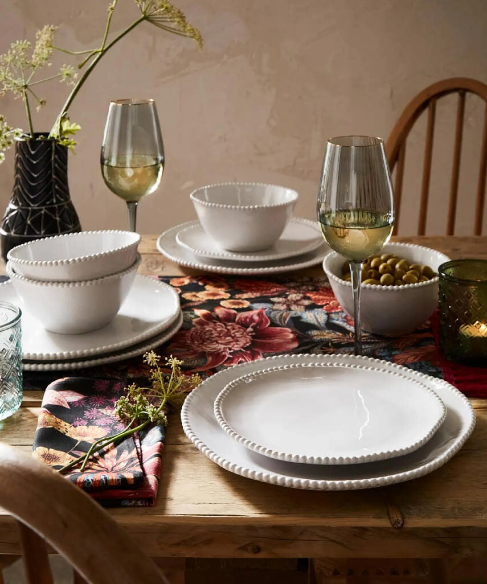 set_of__organic_beaded_si_3.webp Kitchen | Home Accessories | Home | Home Joe Browns Set of 4 Organic Beaded Side Plates White