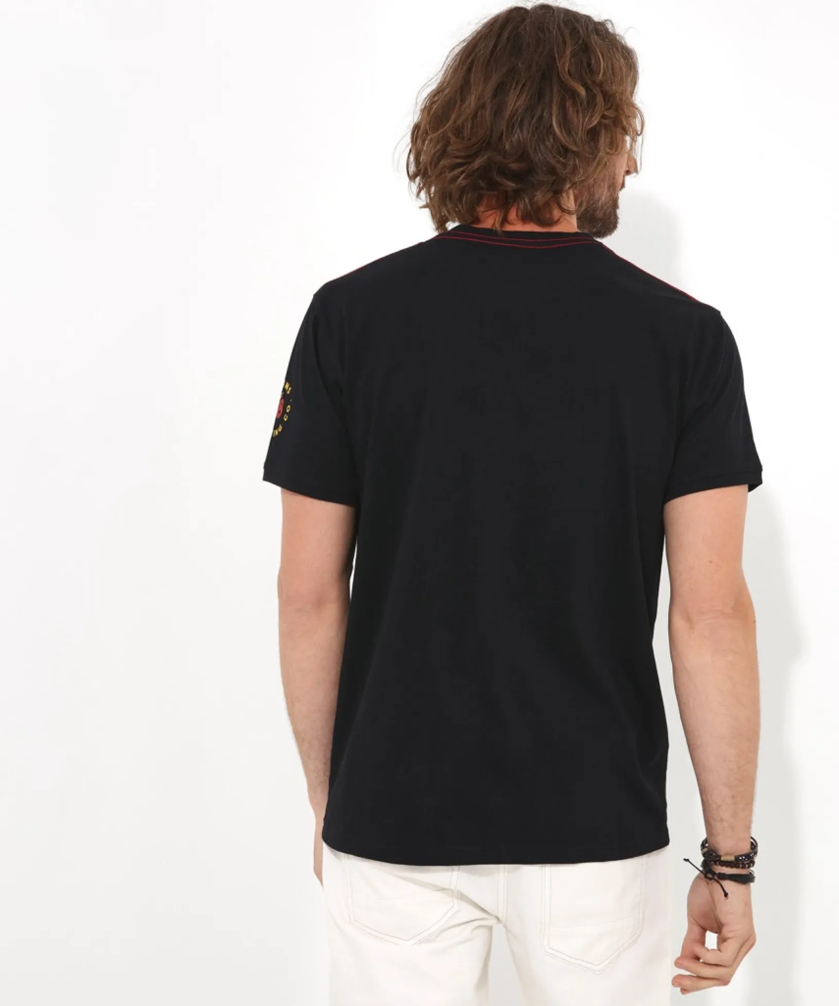 slice_of_happiness_tee_4.webp Shop Men's Collection | Graphic T-Shirts | Tops & T-Shirts | Sale Tops & T-Shirts | Top Picks | Top Picks | Men,s | Men,s Joe Browns Slice Of Happiness Tee Black