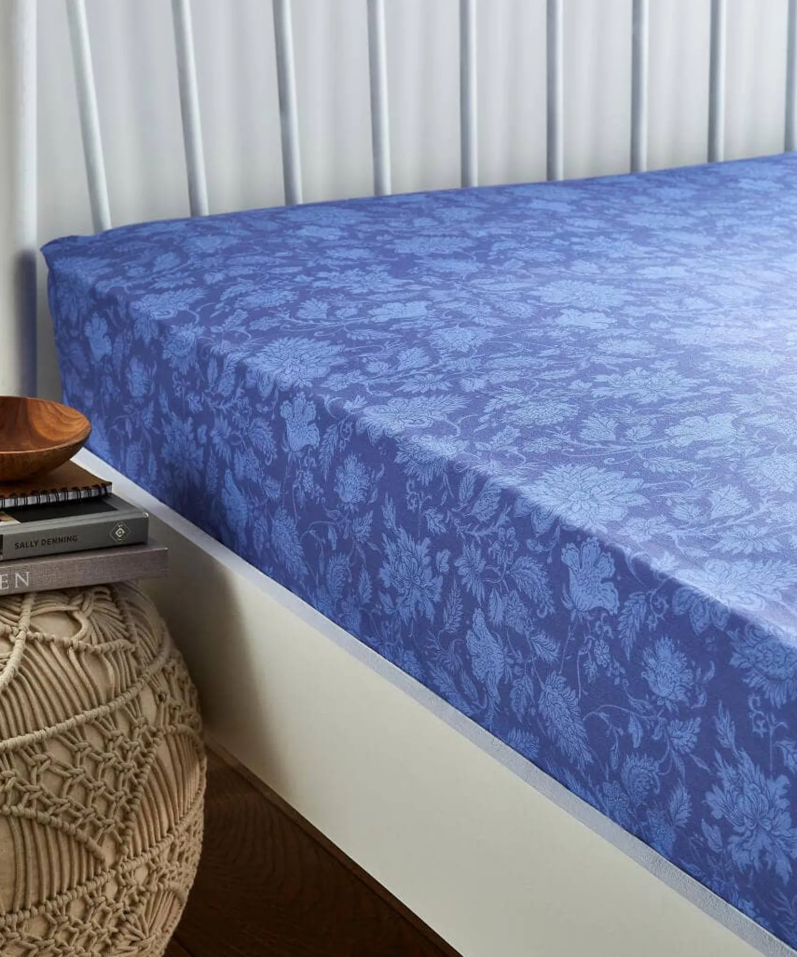 sloe_joes_serene_floral_p_1.webp Floral Décor | Nature Décor | Home | Home Joe Browns Sloe Joes Serene Floral Printed Bedding Multi