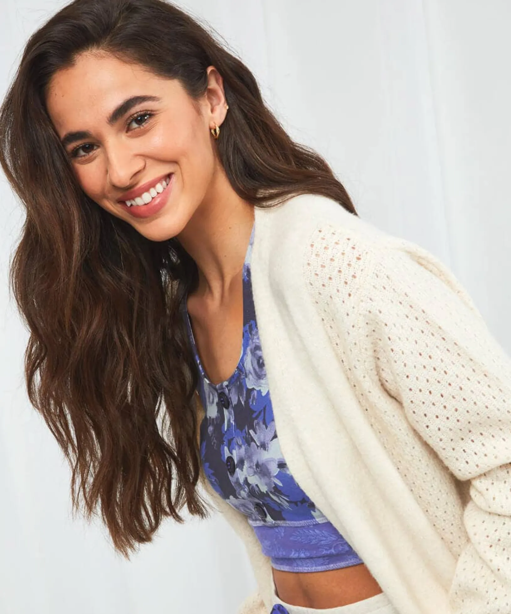slouch_cardigan_6.webp Pyjamas & Loungewear | Sale Pyjamas & Loungewear | Sale Tops, Tunics & Blouses | Women's | Women's | Women's Joe Browns Slouch Cardigan Cream