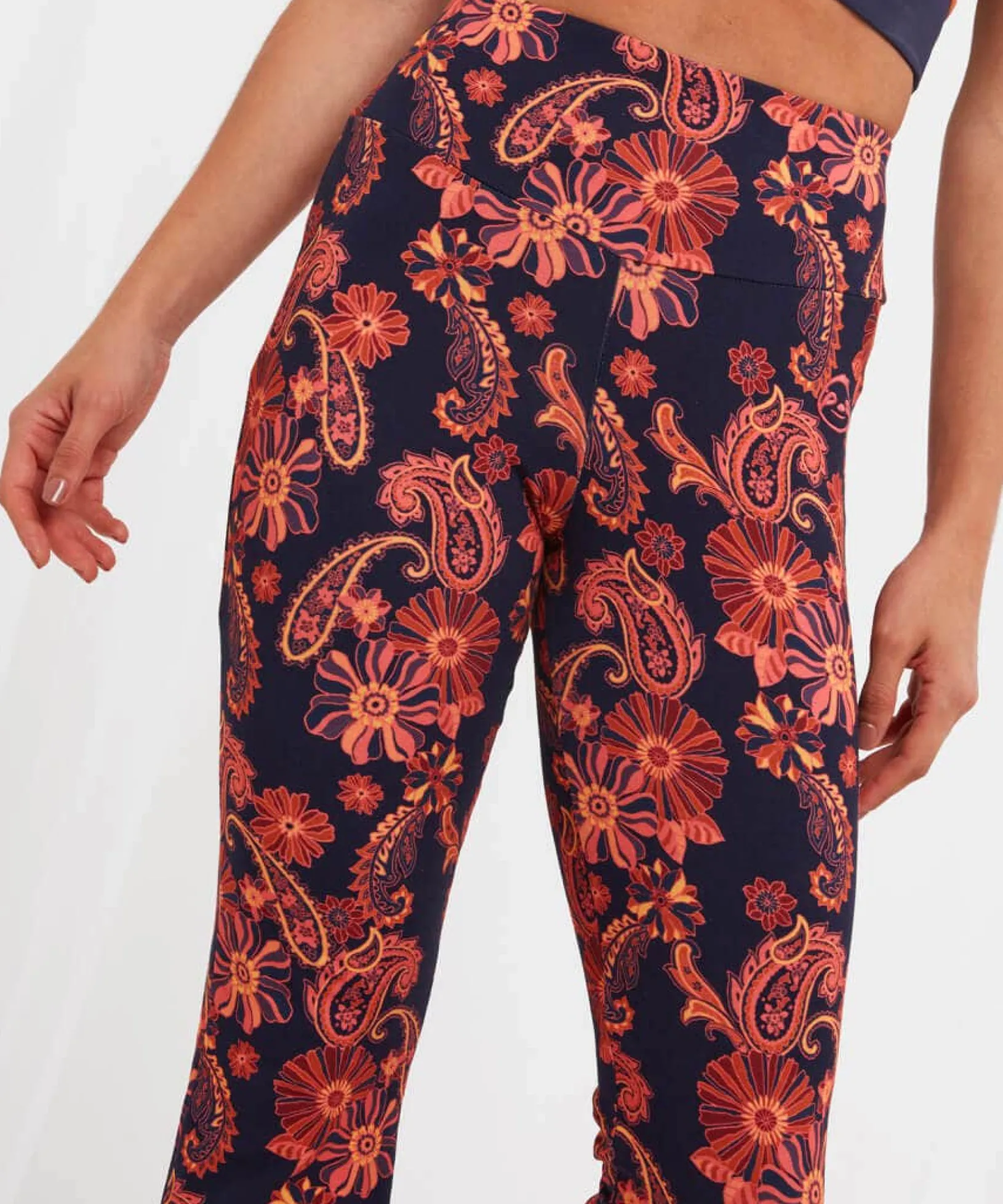 statement_floral_flares_5.webp Sale Pyjamas & Loungewear | Sale Jeans & Trousers | Women's | Women's Joe Browns Statement Floral Flares Multi