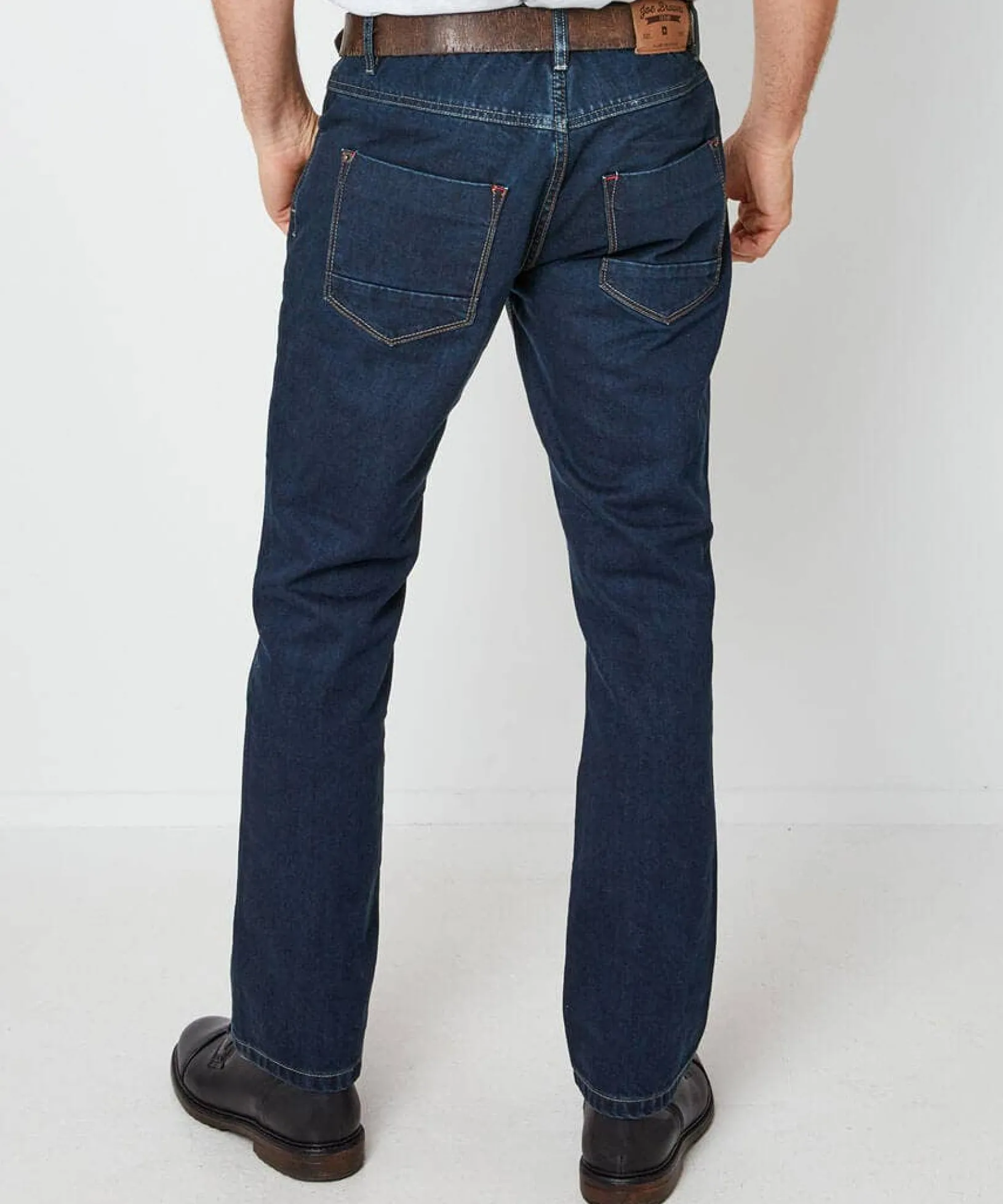 straight_joe_jeans_2.webp Straight Leg Jeans | Jeans & Trousers | Denim Styles | Top Picks | Men,s | Men,s Joe Browns Straight Joe Jeans Rinse / Black