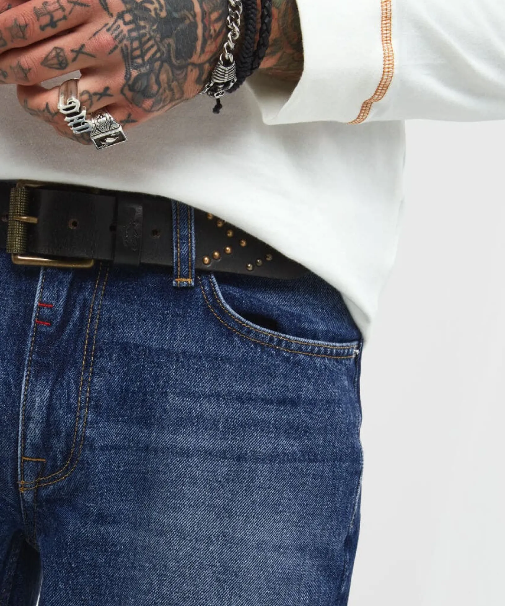 stylish_straight_jeans_4.webp Straight Leg Jeans | Jeans & Trousers | Denim Styles | Sale Jeans & Trousers | Top Picks | Men,s | Men,s | Men,s Joe Browns Stylish Straight Jeans Mid Blue