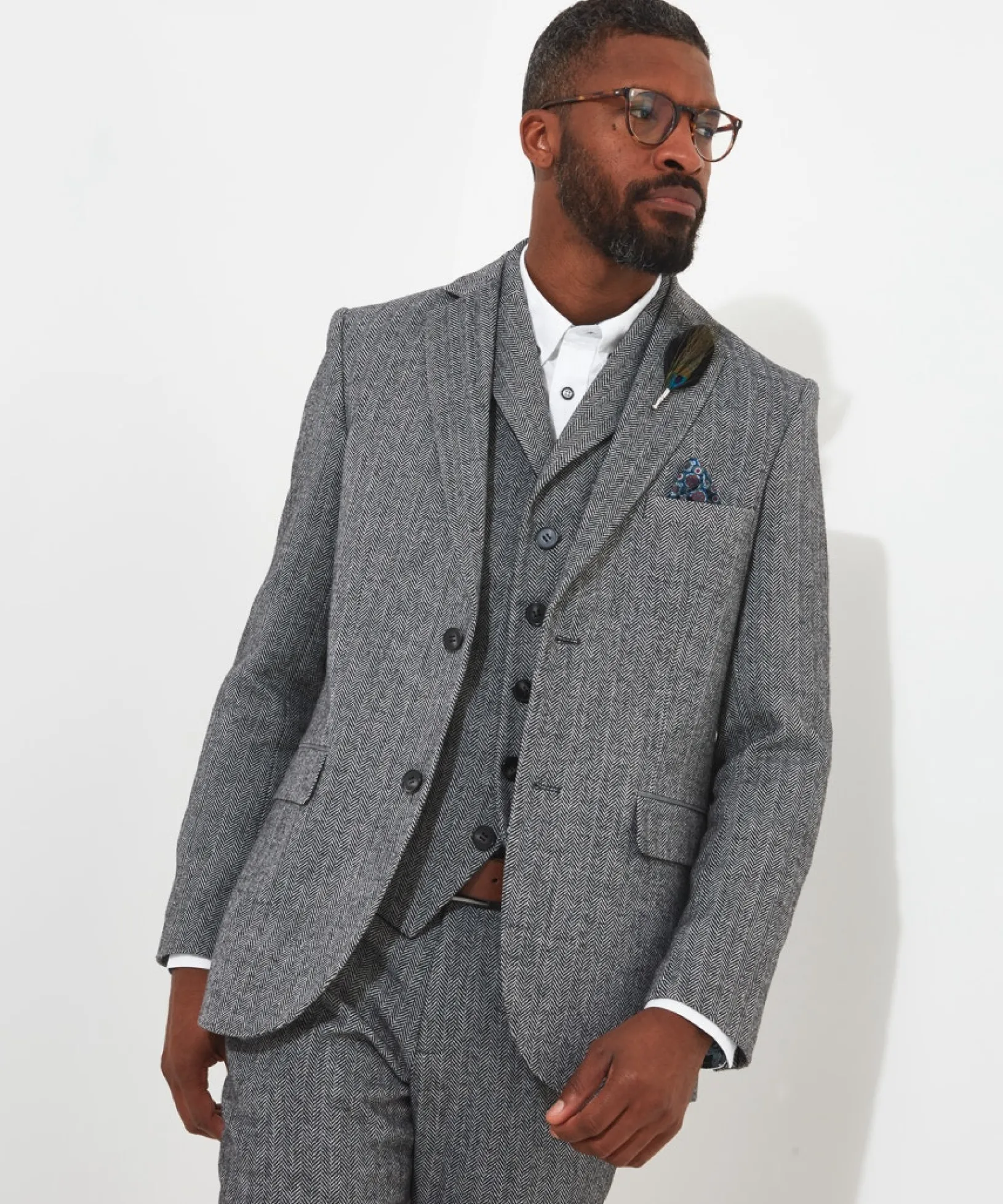 tailored_to_perfection_bl_4.webp Shop Men's Collection | Men's Partywear | Blazers | Men's Tailoring | Coats & Jackets | Top Picks | Top Picks | Men,s | Top Picks | Men,s Joe Browns Tailored To Perfection Blazer Grey