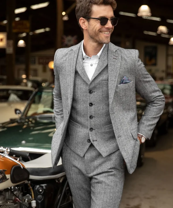 Shop Men's Collection | Men's Partywear | Blazers | Men's Tailoring | Coats & Jackets | Top Picks | Top Picks | Men,s | Top Picks | Men,s Joe Browns Tailored To Perfection Blazer Grey