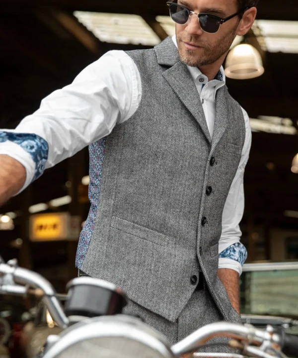 Shop Men's Collection | Men's Partywear | Waistcoats | Men's Tailoring | Coats & Jackets | Top Picks | Top Picks | Men,s | Top Picks | Men,s Joe Browns Tailored To Perfection Waistcoat Grey
